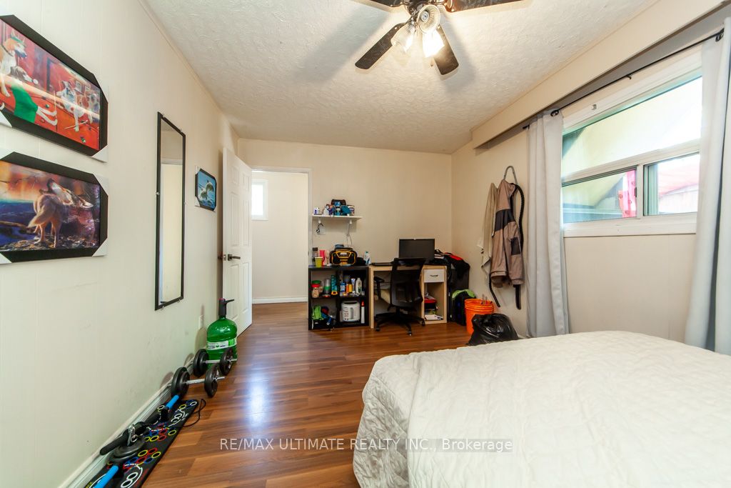 128 Elgin Street E Property Photo 36