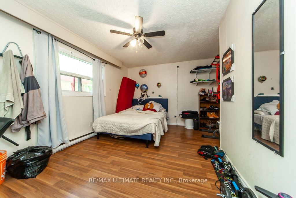 128 Elgin Street E Property Photo 47