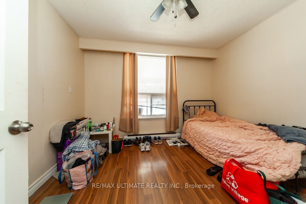 128 Elgin Street E Property Photo 48