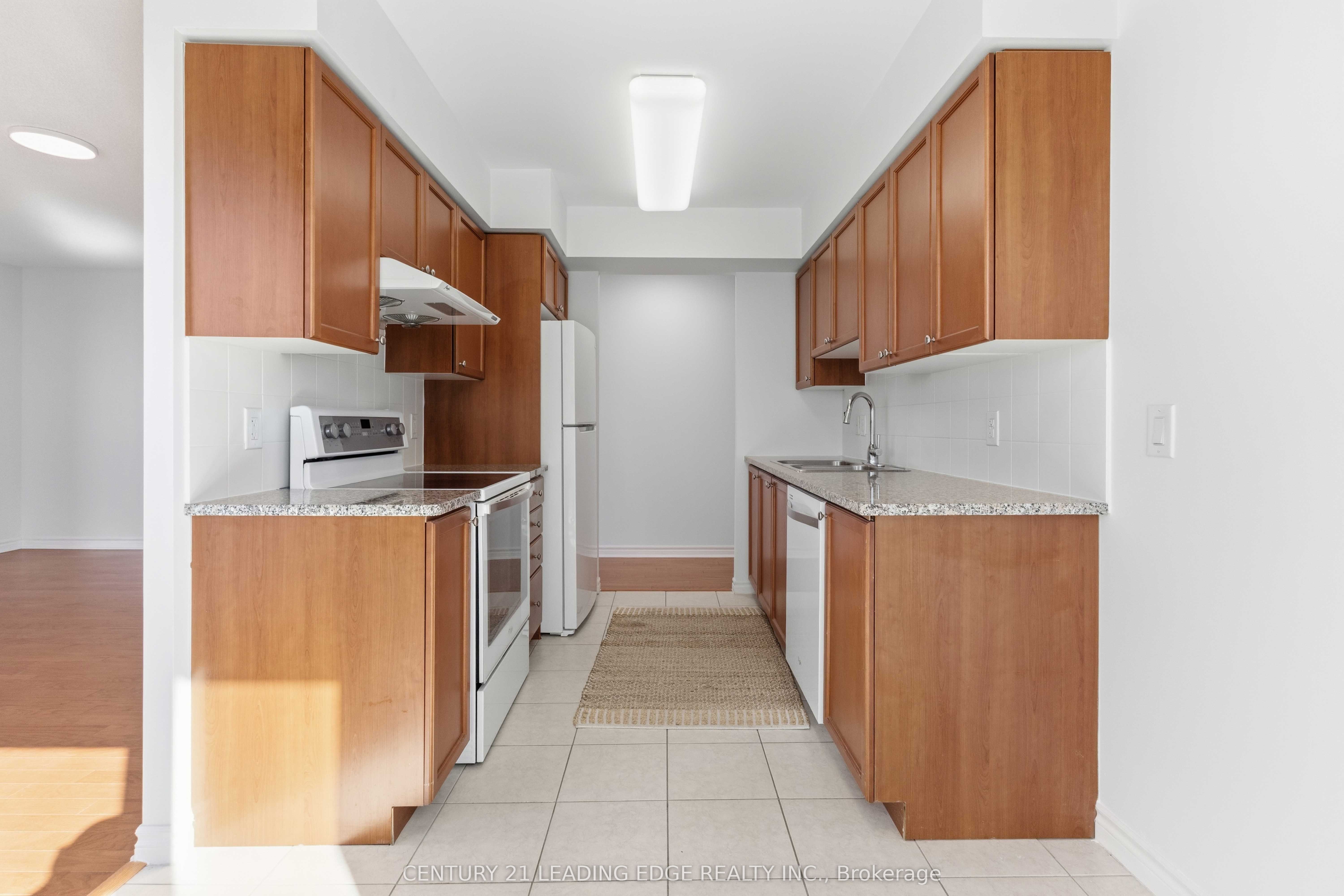 88 Grangeway Avenue 1109 Property Photo 14