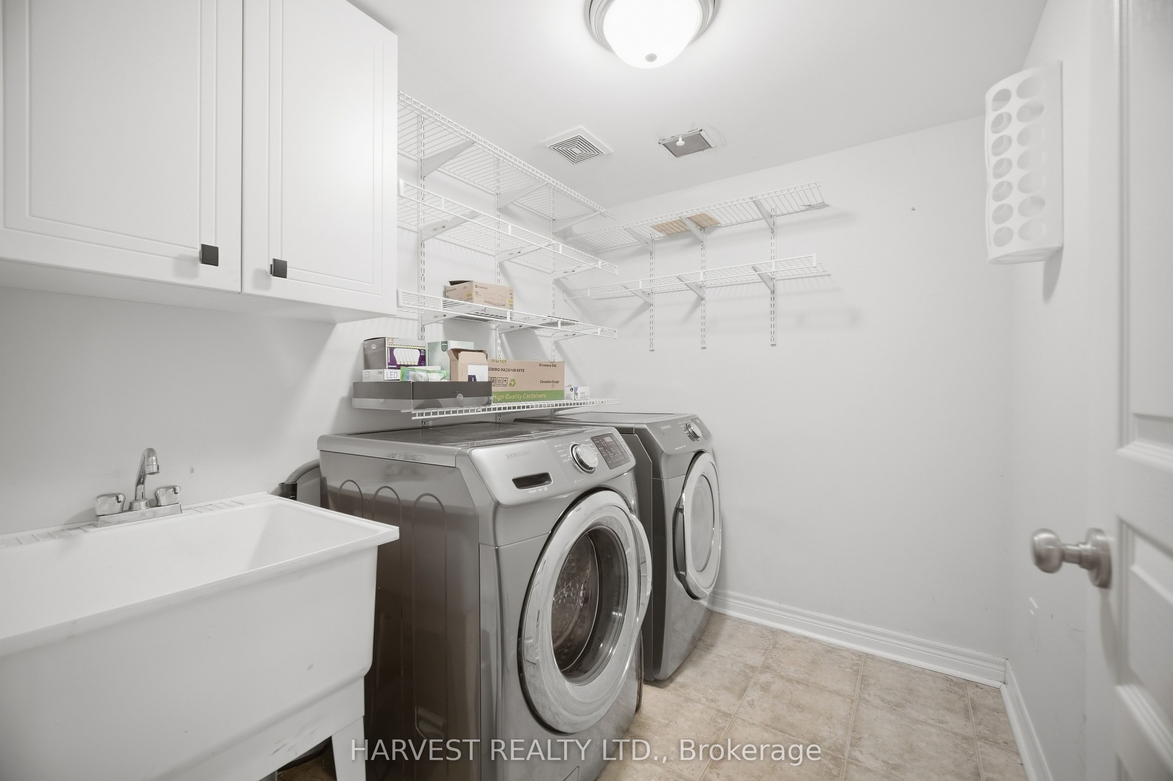15 Moonseed Court Property Photo 40