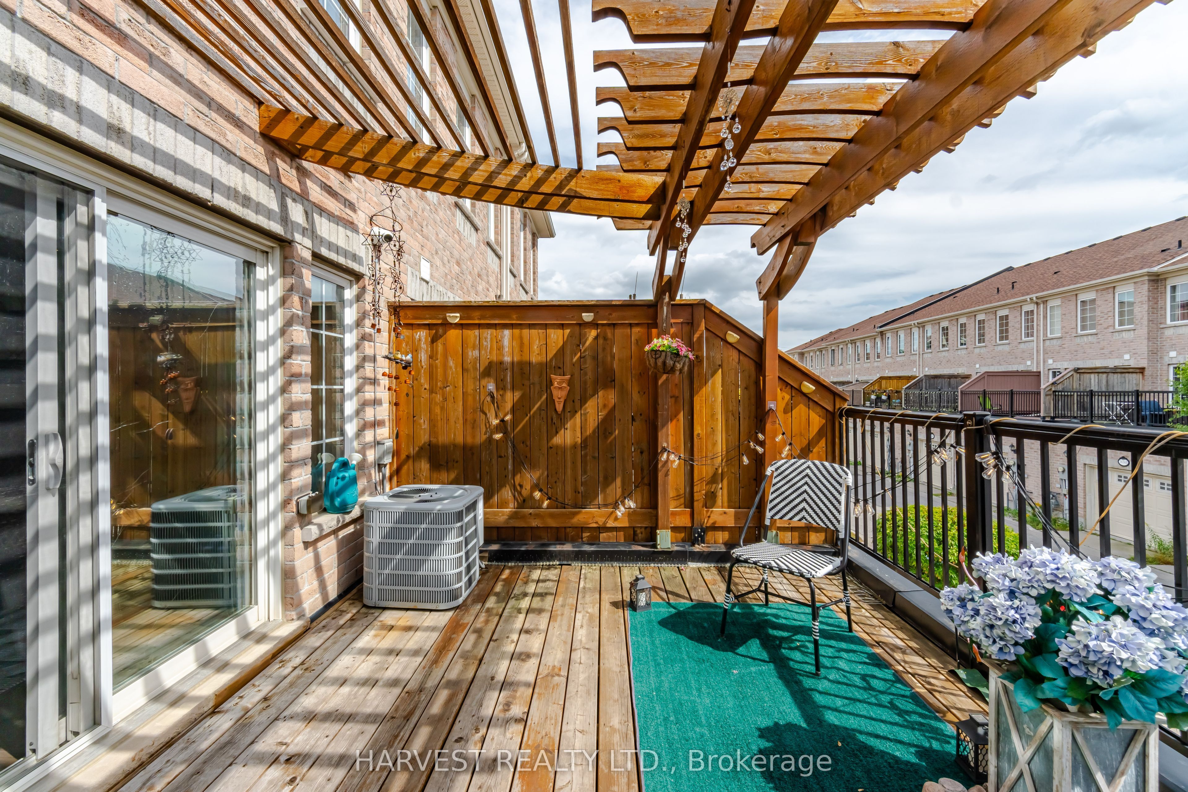 15 Moonseed Court Property Photo 42