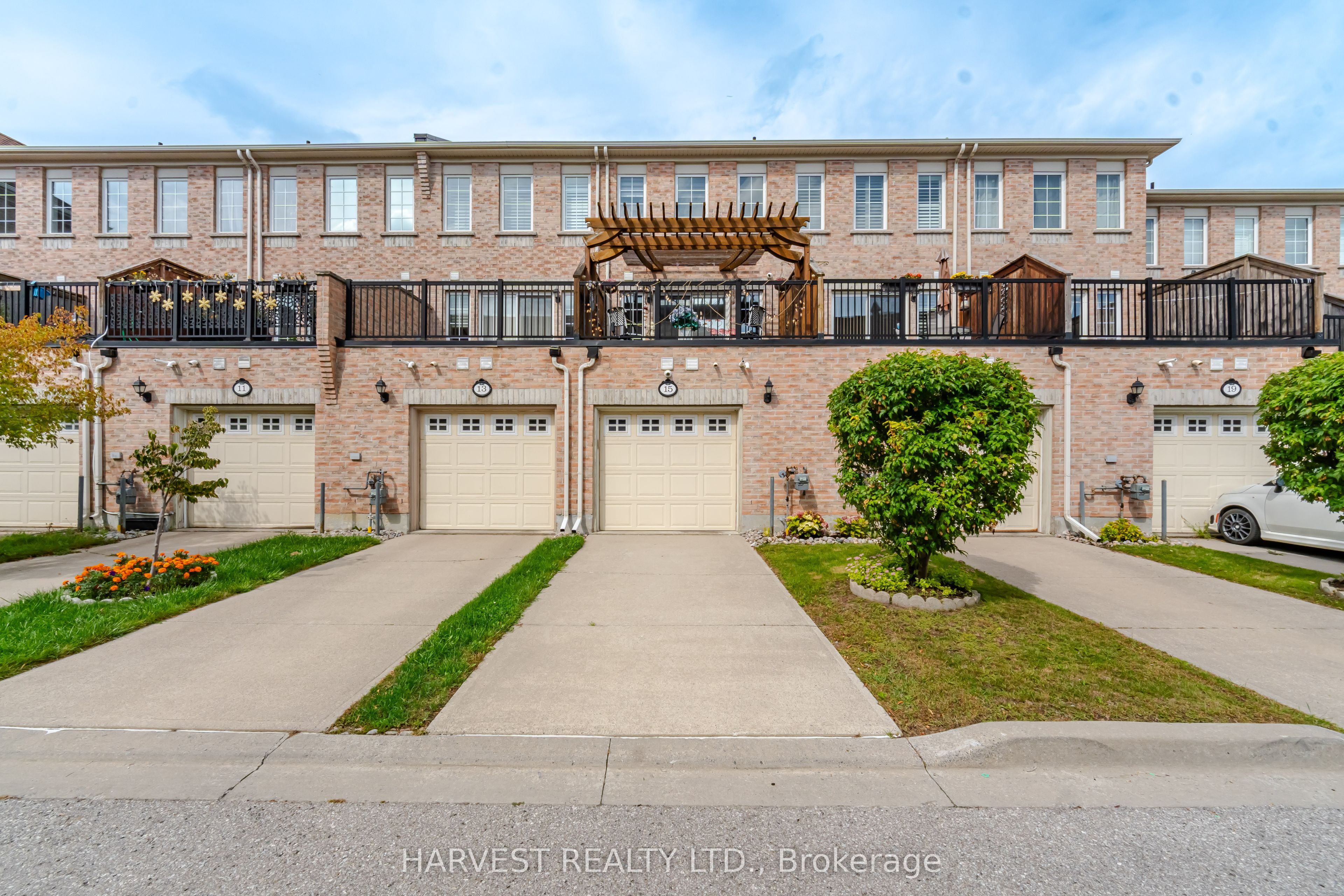 15 Moonseed Court Property Photo 45