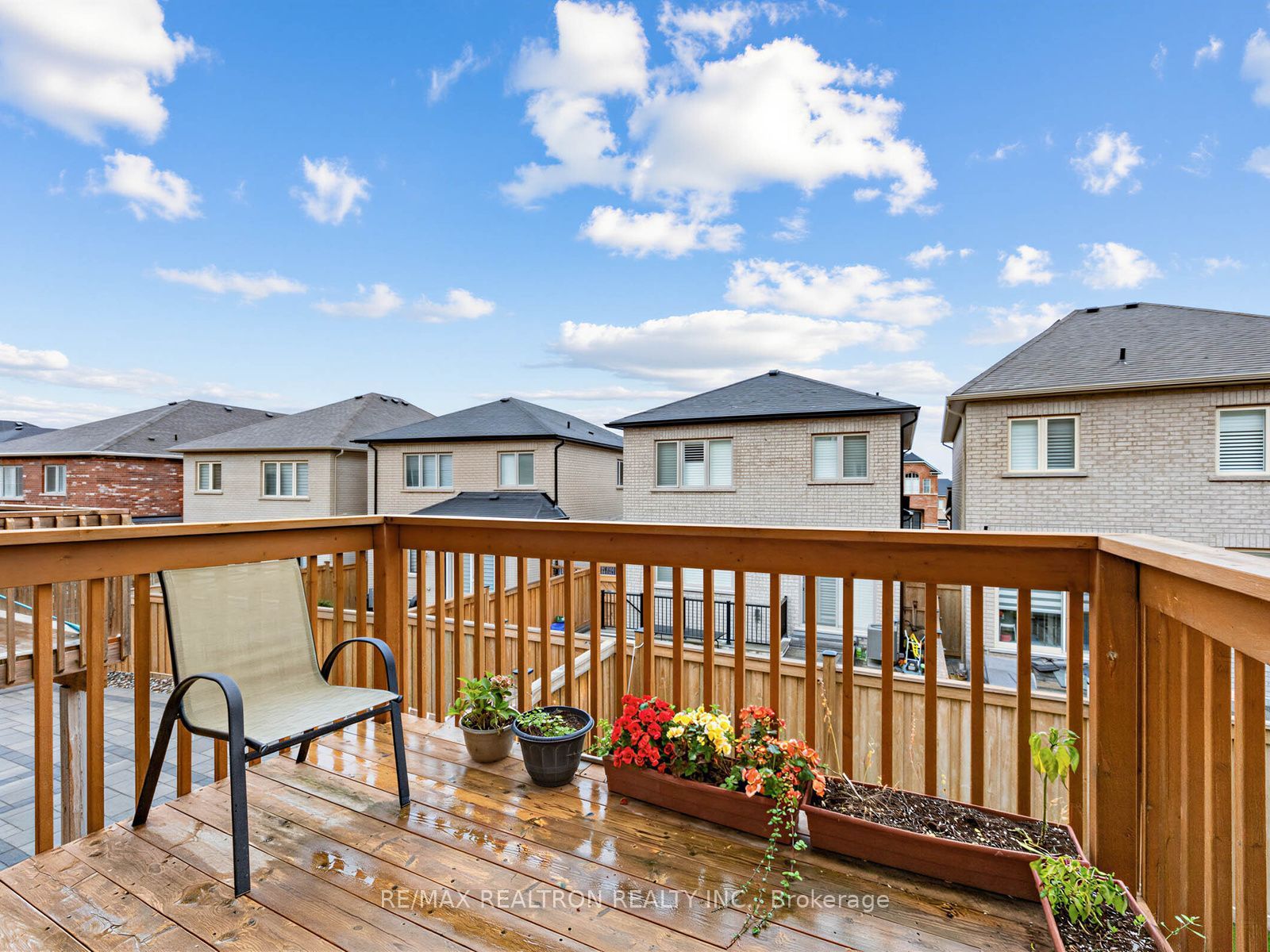 1059 Purus Path Property Photo 32