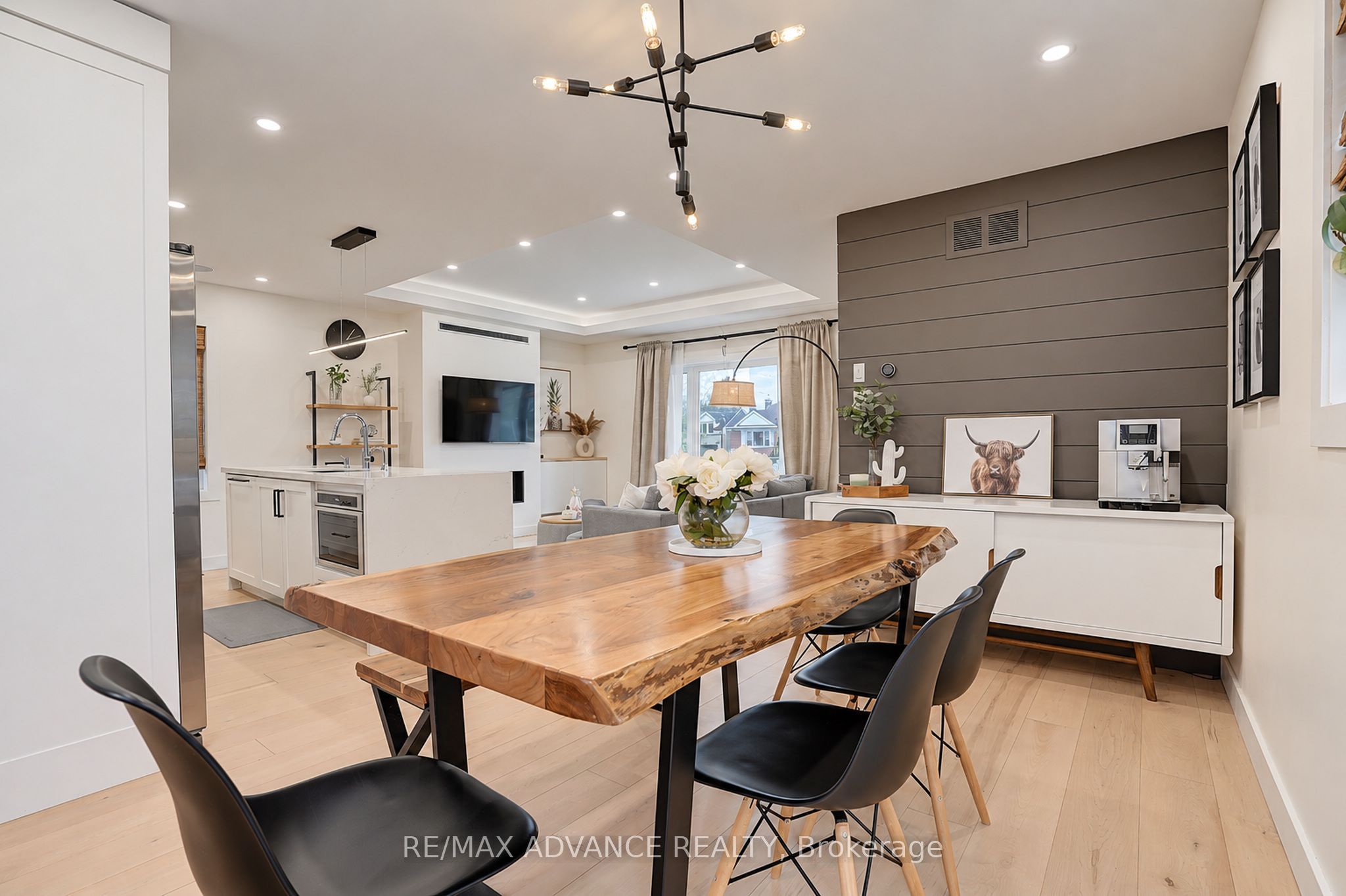 39 Janet Boulevard Property Photo 19