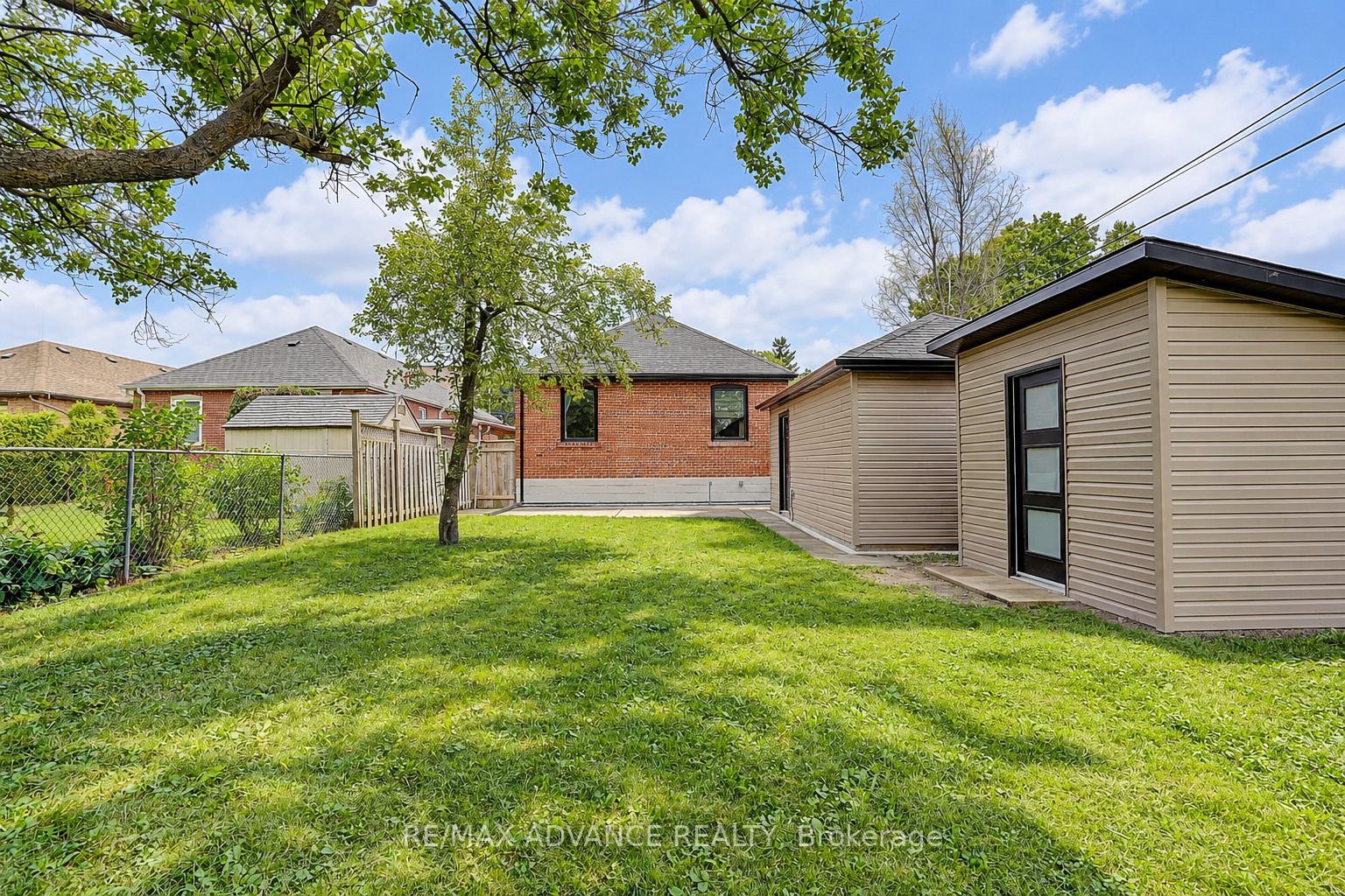 39 Janet Boulevard Property Photo 44