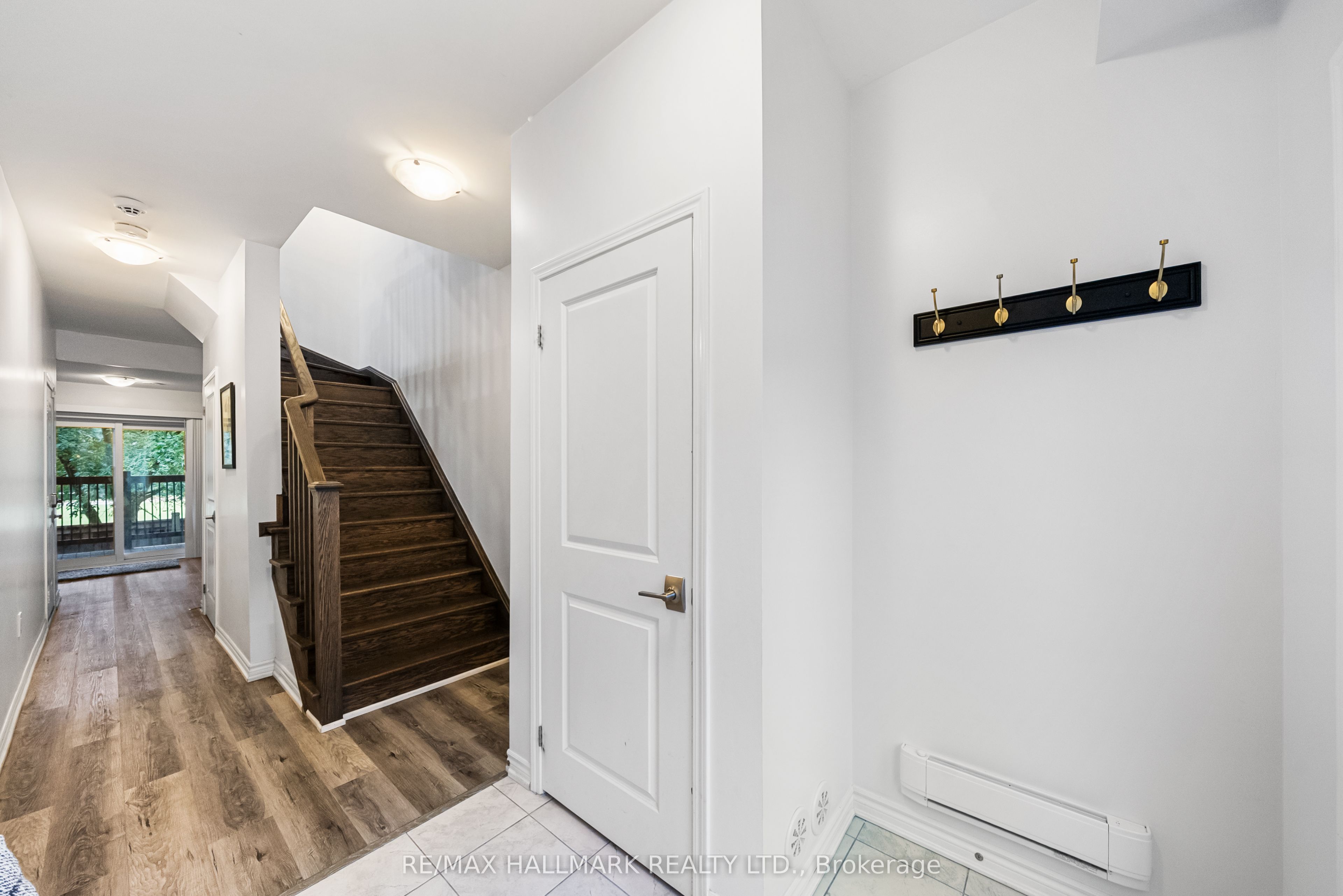 56 Heron Park Place Property Photo 3