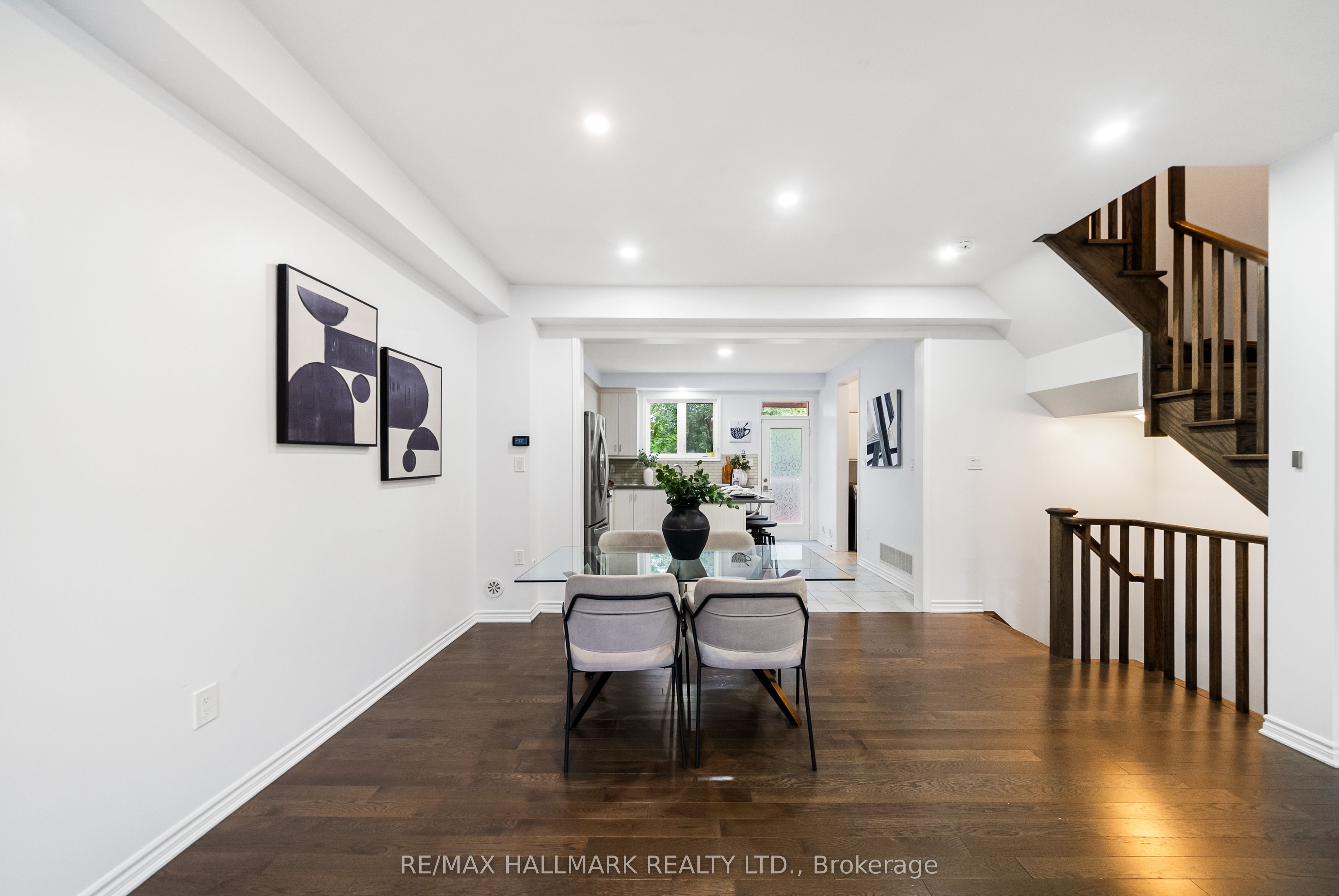 56 Heron Park Place Property Photo 7