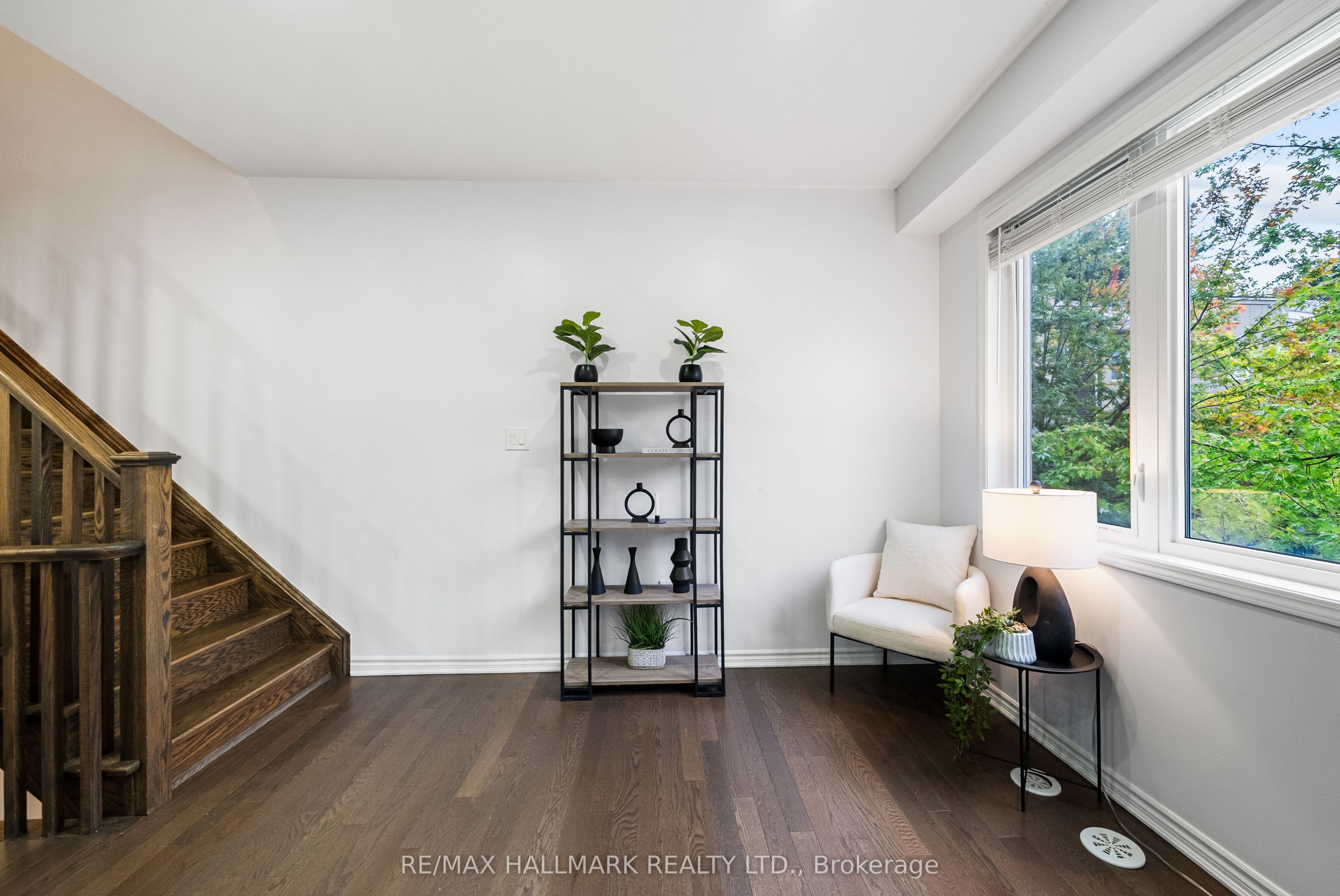 56 Heron Park Place Property Photo 13