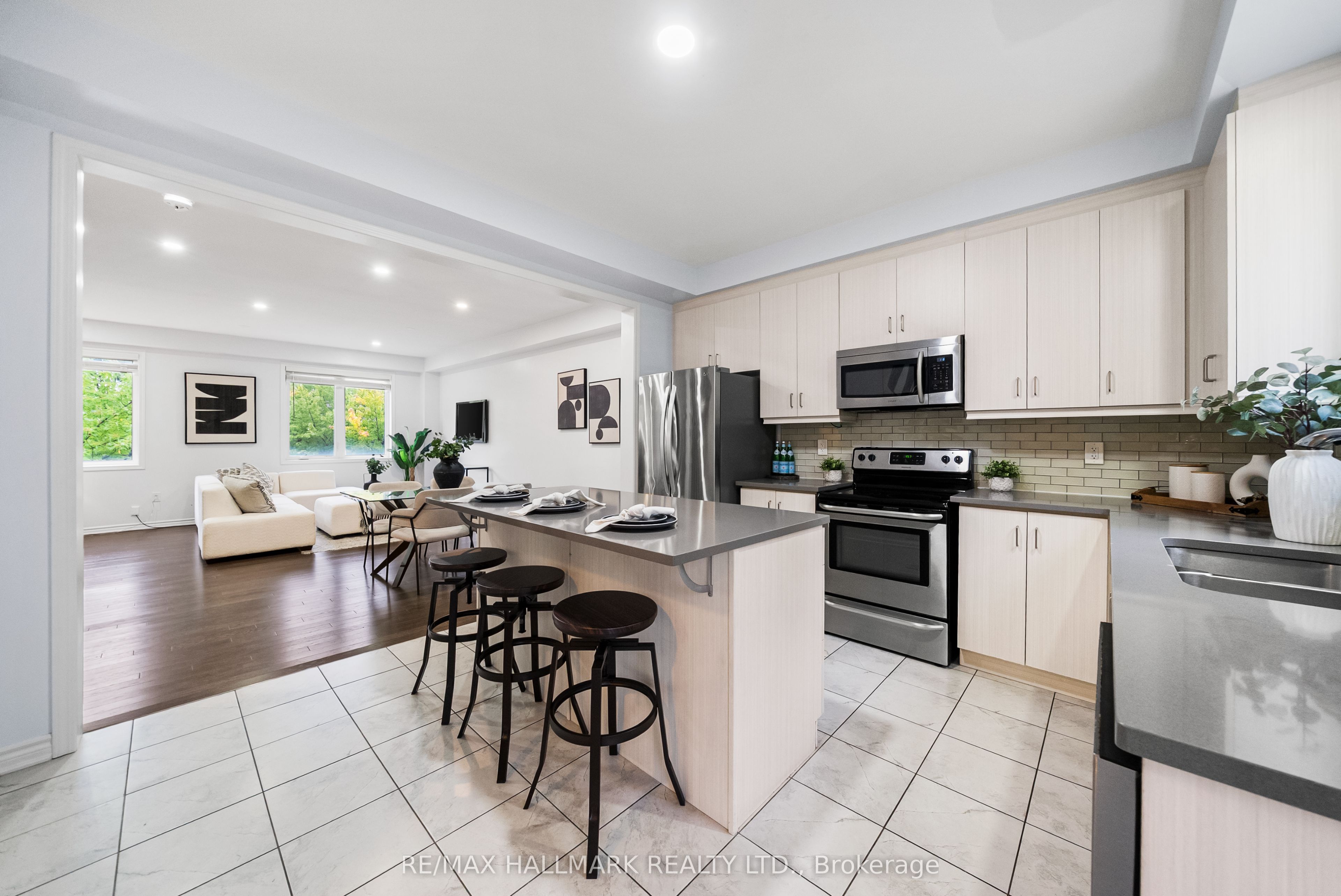 56 Heron Park Place Property Photo 15