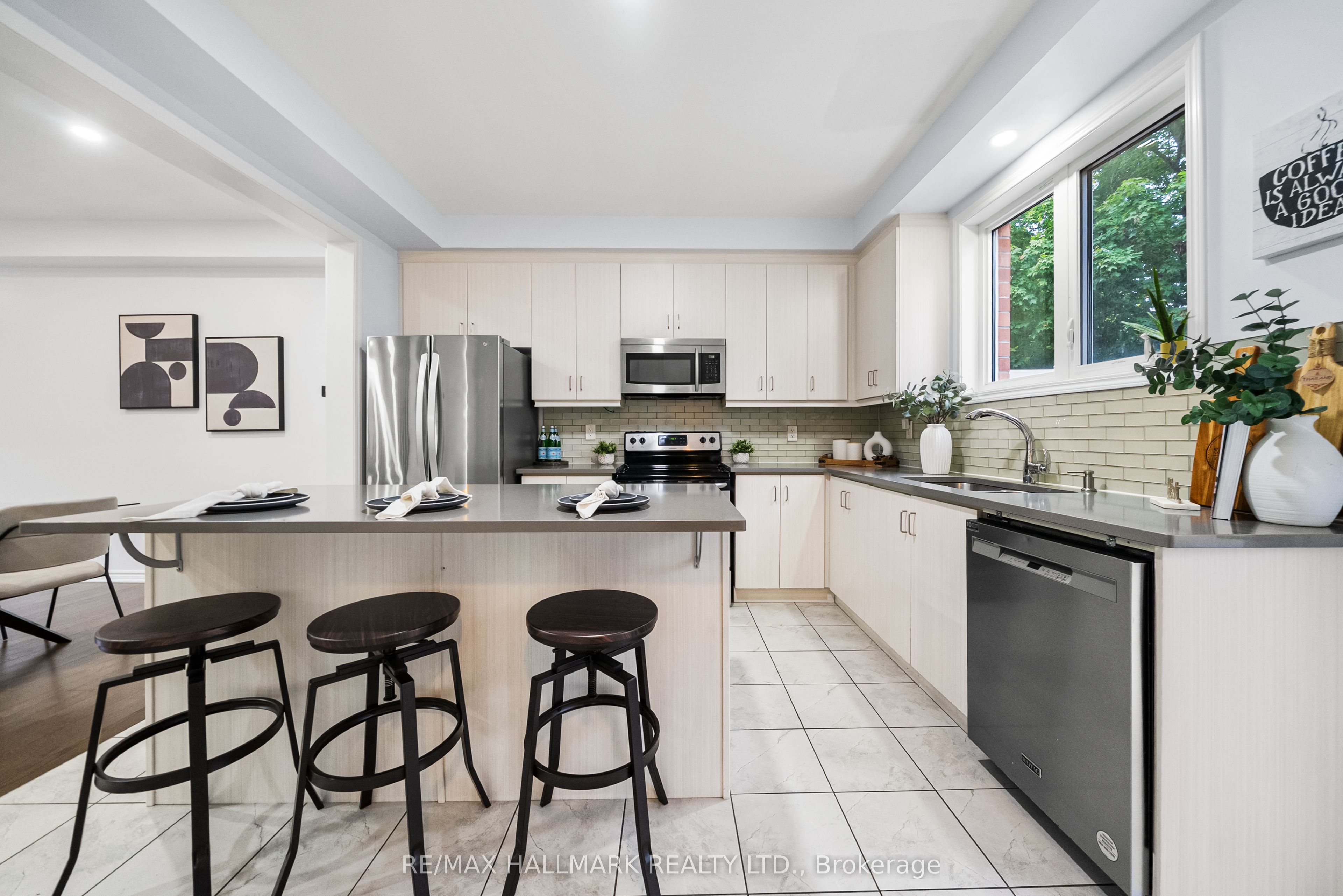 56 Heron Park Place Property Photo 16