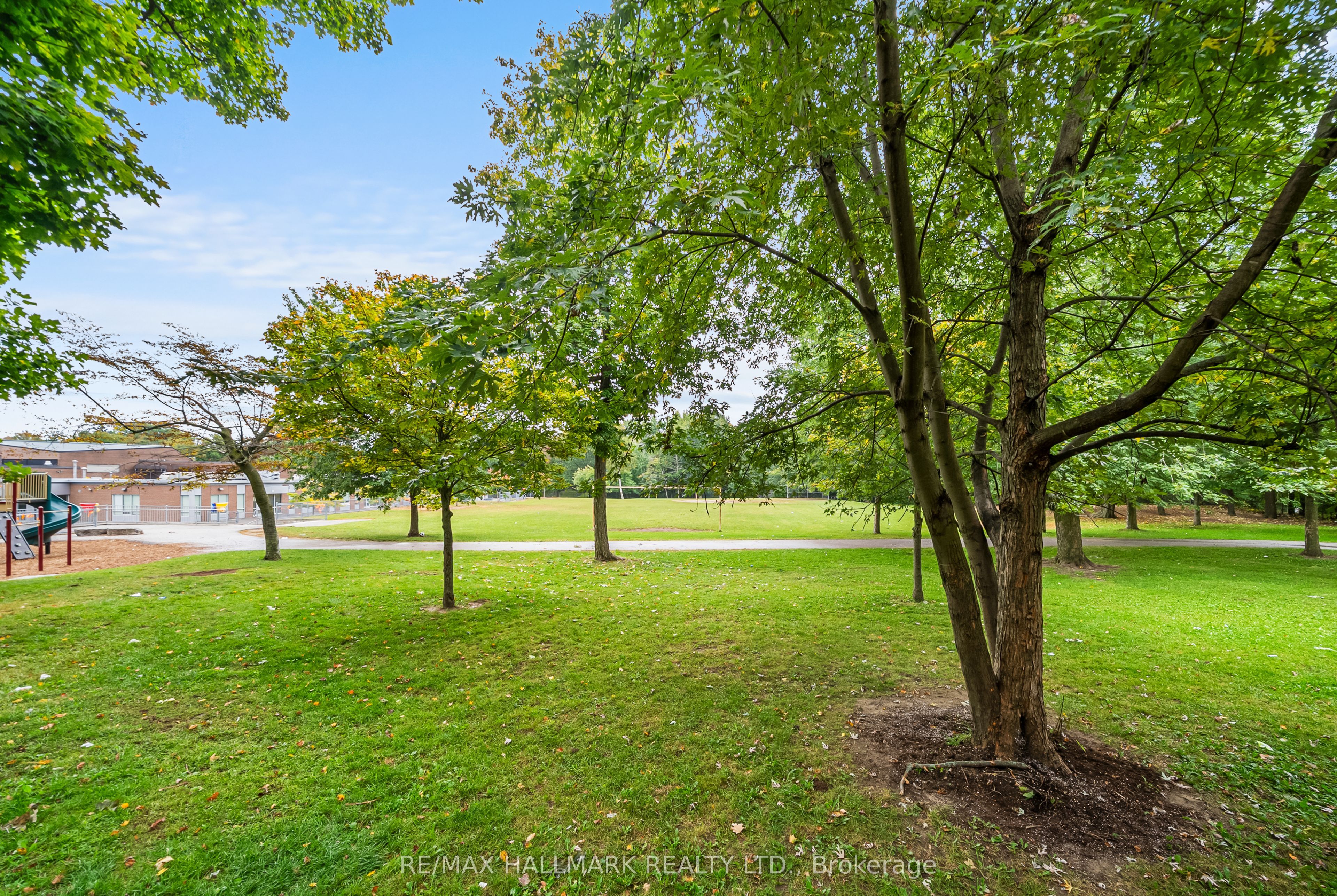 56 Heron Park Place Property Photo 43
