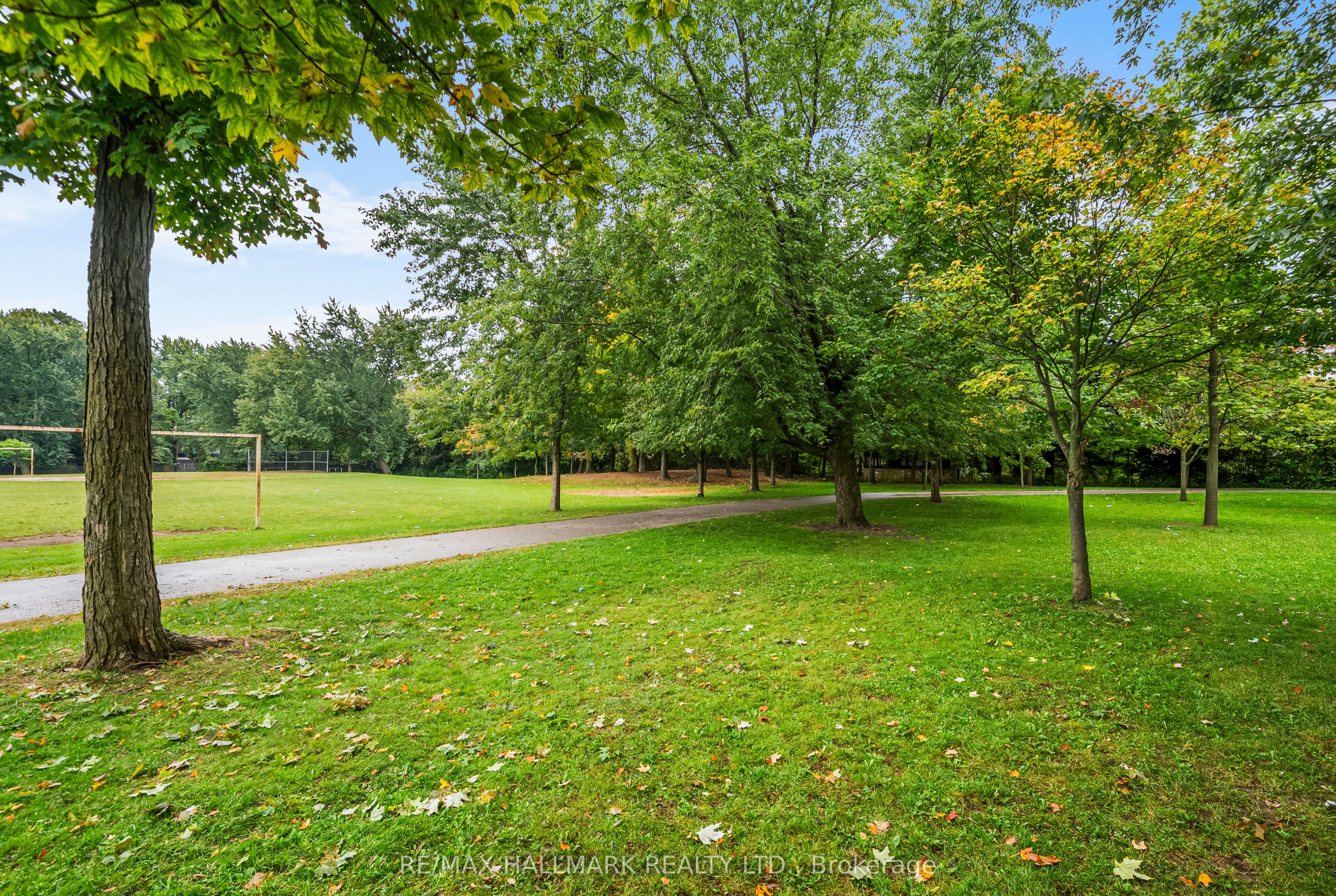 56 Heron Park Place Property Photo 46