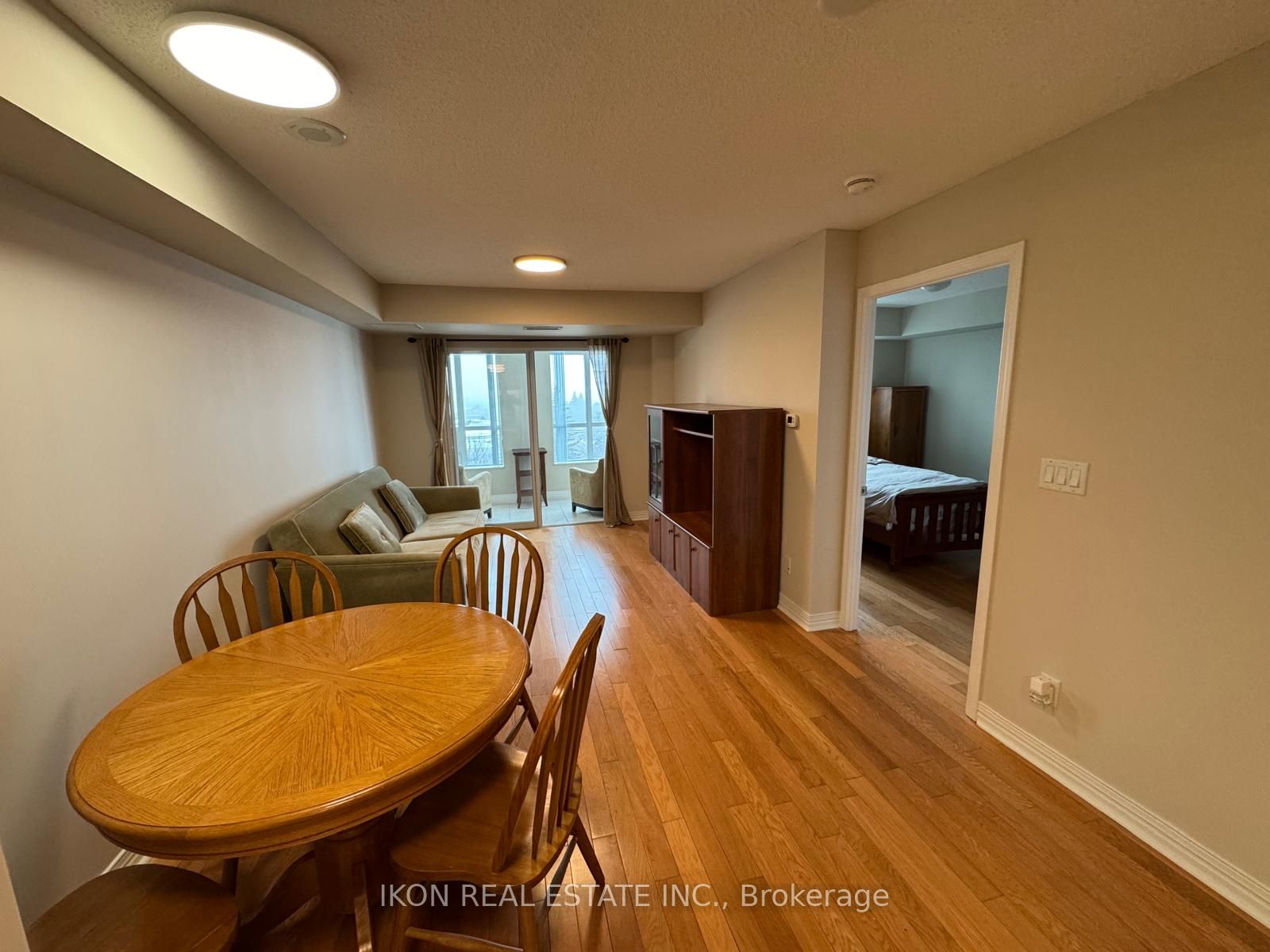 100 Scottfield Drive 615 Property Photo 7