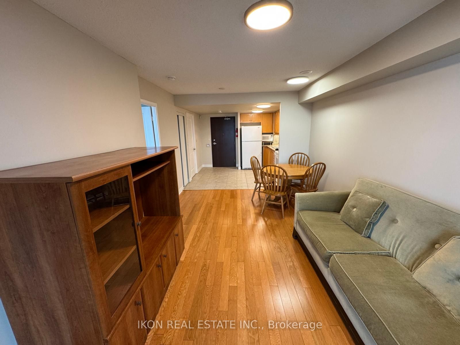 100 Scottfield Drive 615 Property Photo 8