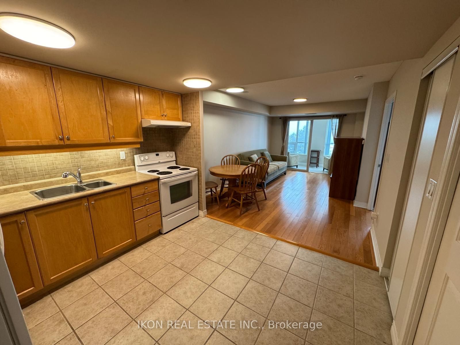 100 Scottfield Drive 615 Property Photo 11