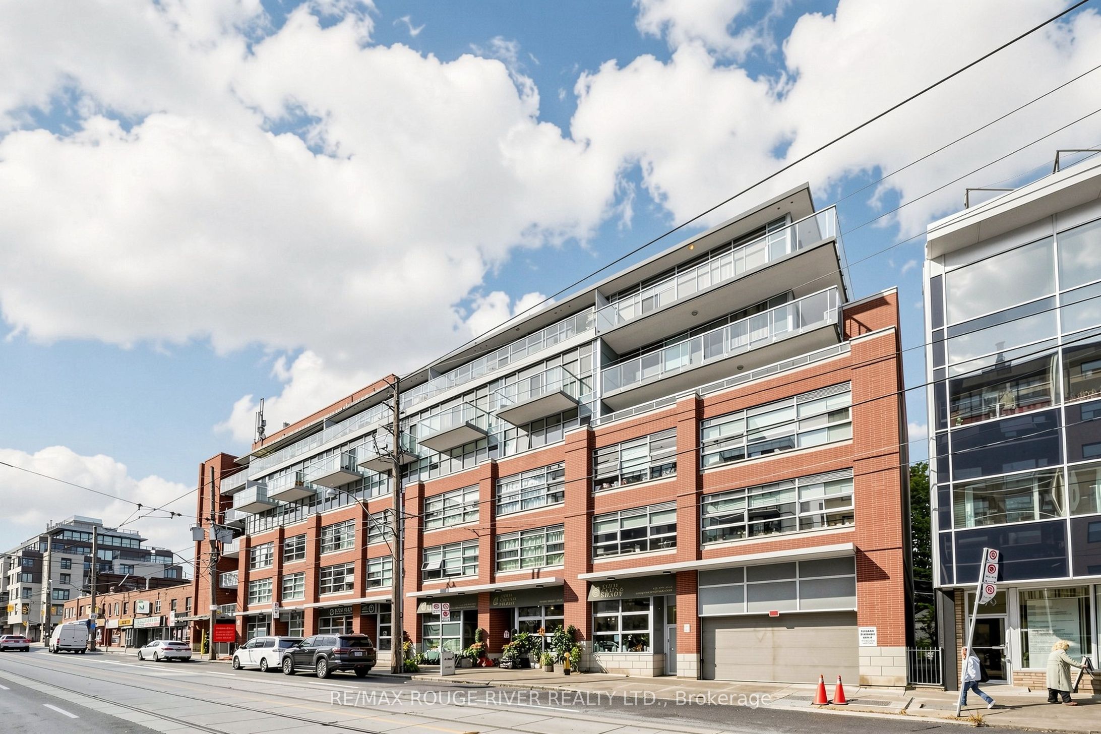 601 Kingston Road PH606