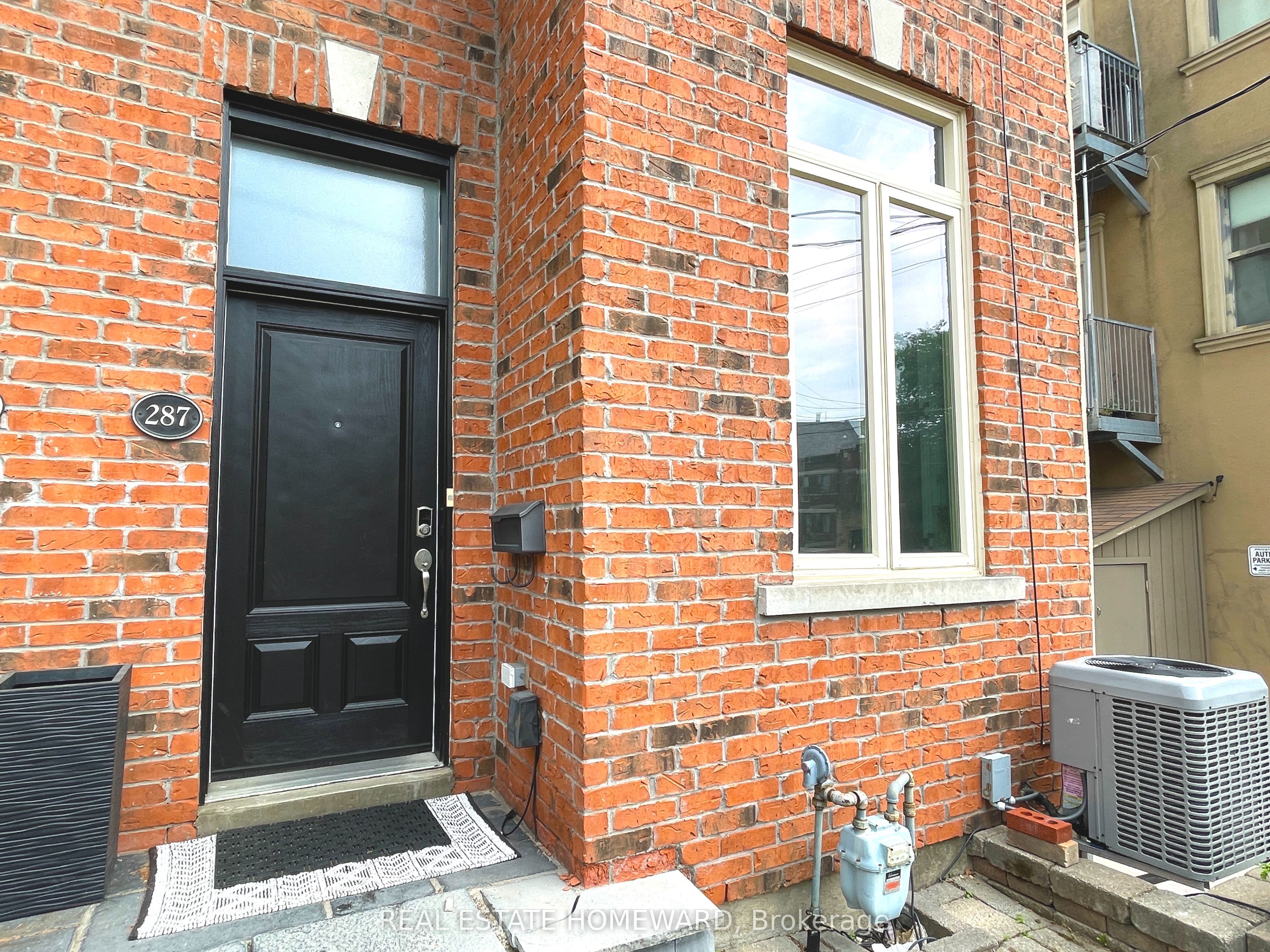 287 Kingswood Road Property Photo 2