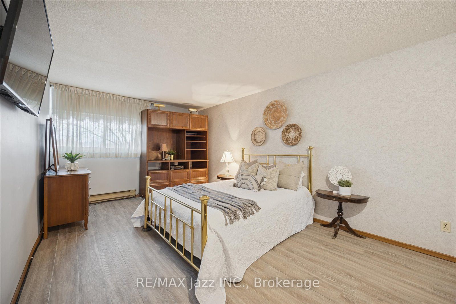 120 Elgin Street W 102 Property Photo 7