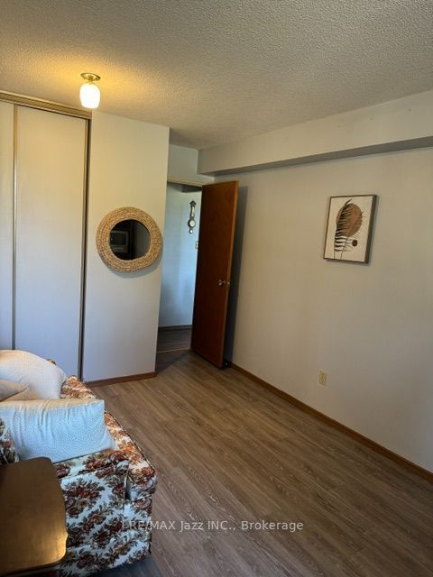 120 Elgin Street W 102 Property Photo 11