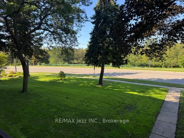 120 Elgin Street W 102 Property Photo 16
