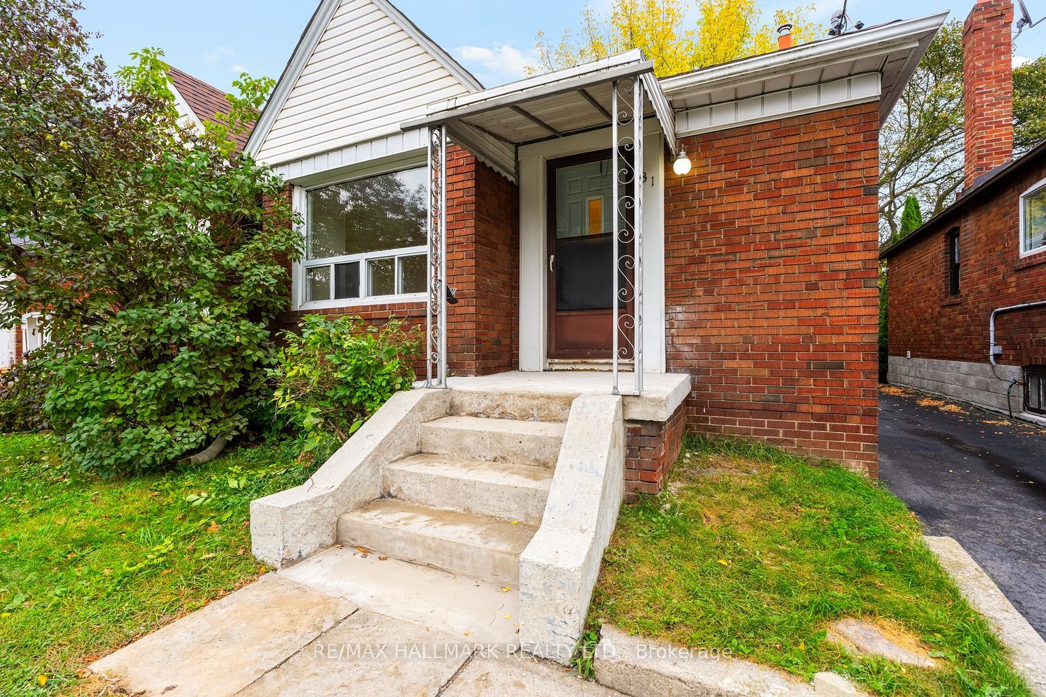 31 Thora Avenue Property Photo 1