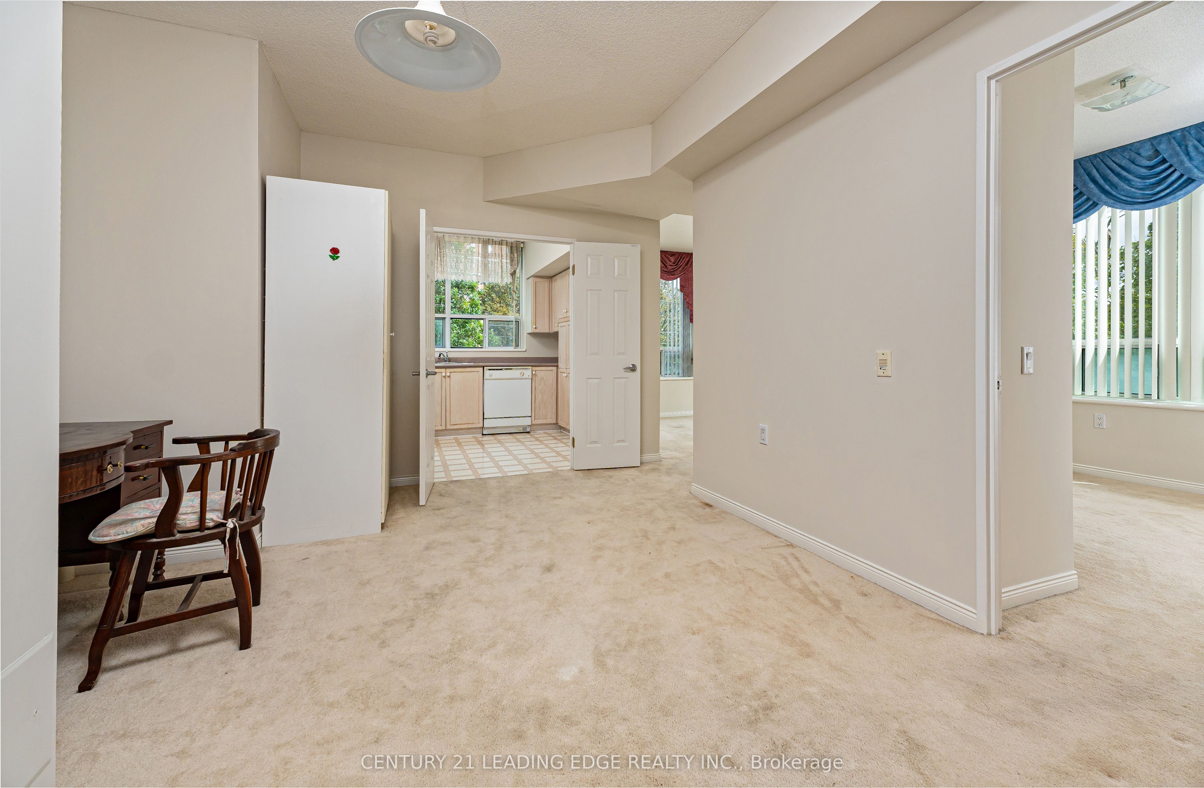 2800 Warden Avenue 104 Property Photo 3
