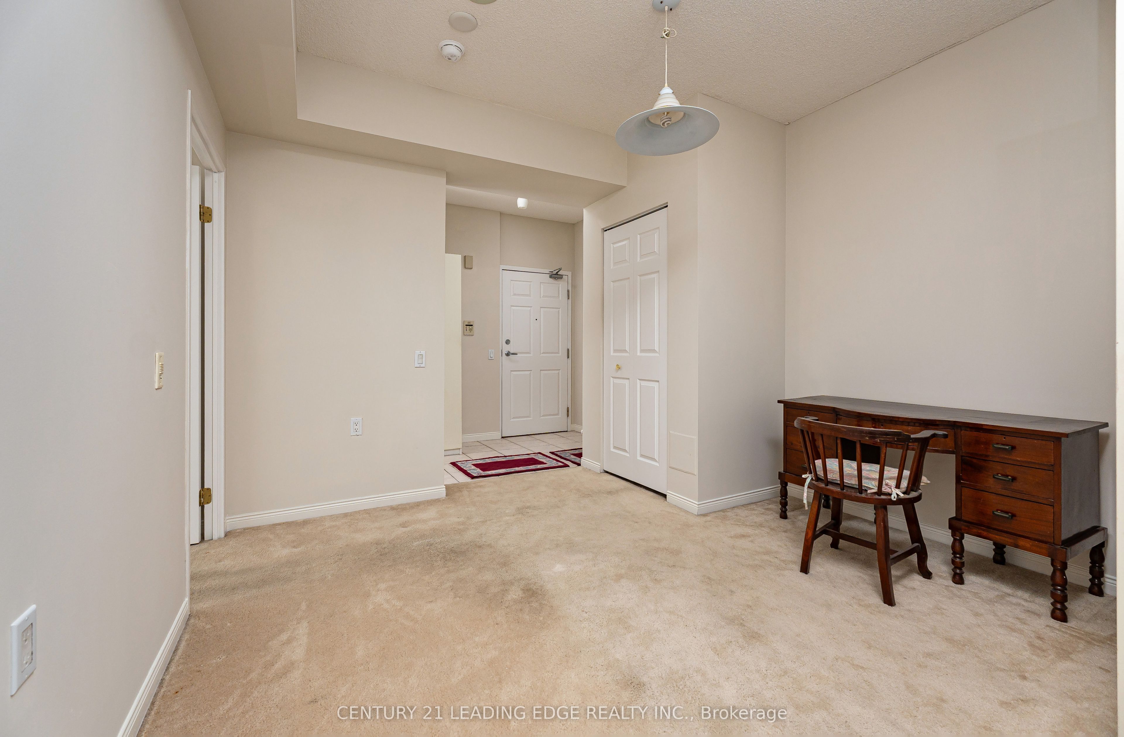 2800 Warden Avenue 104 Property Photo 5