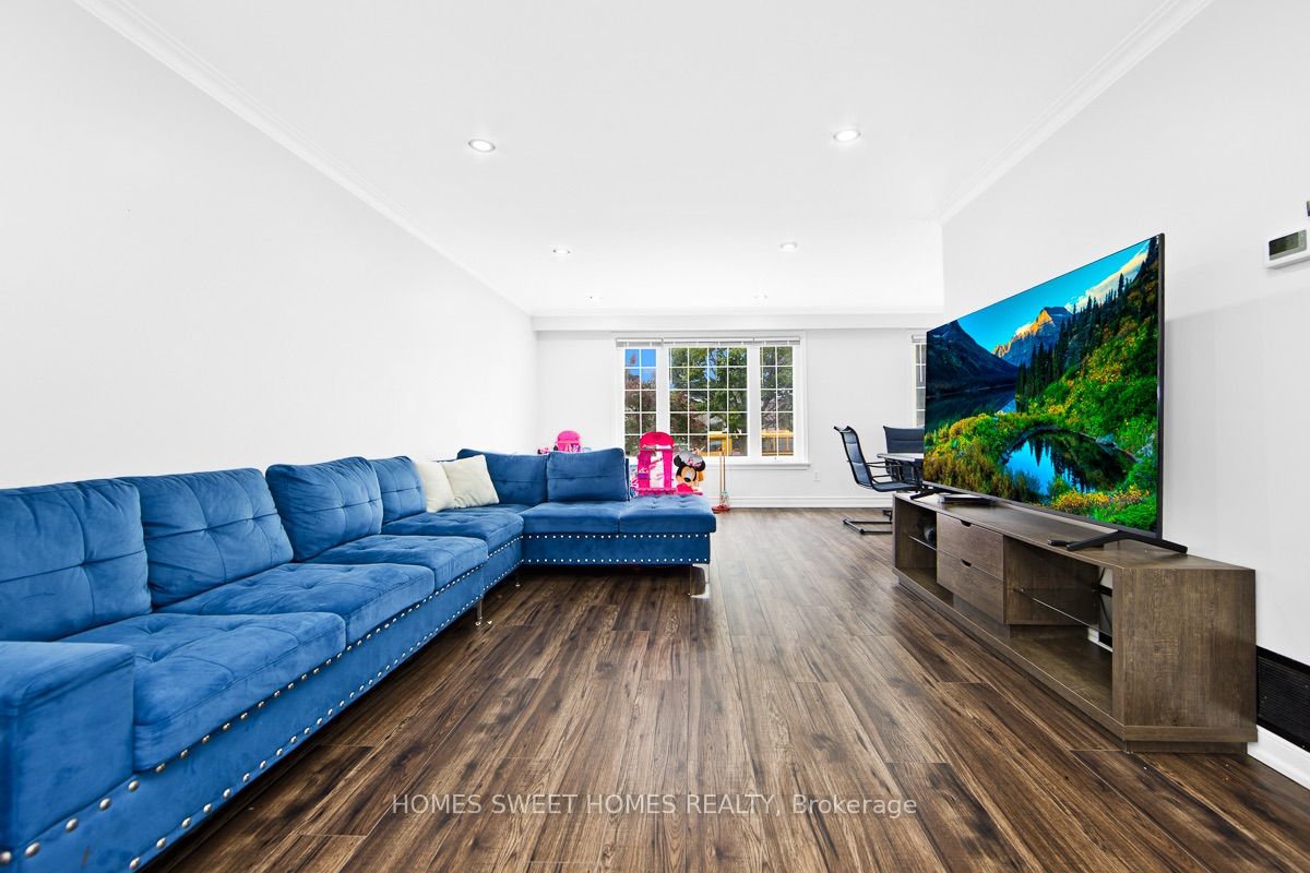 99 Amberjack Boulevard Property Photo 4