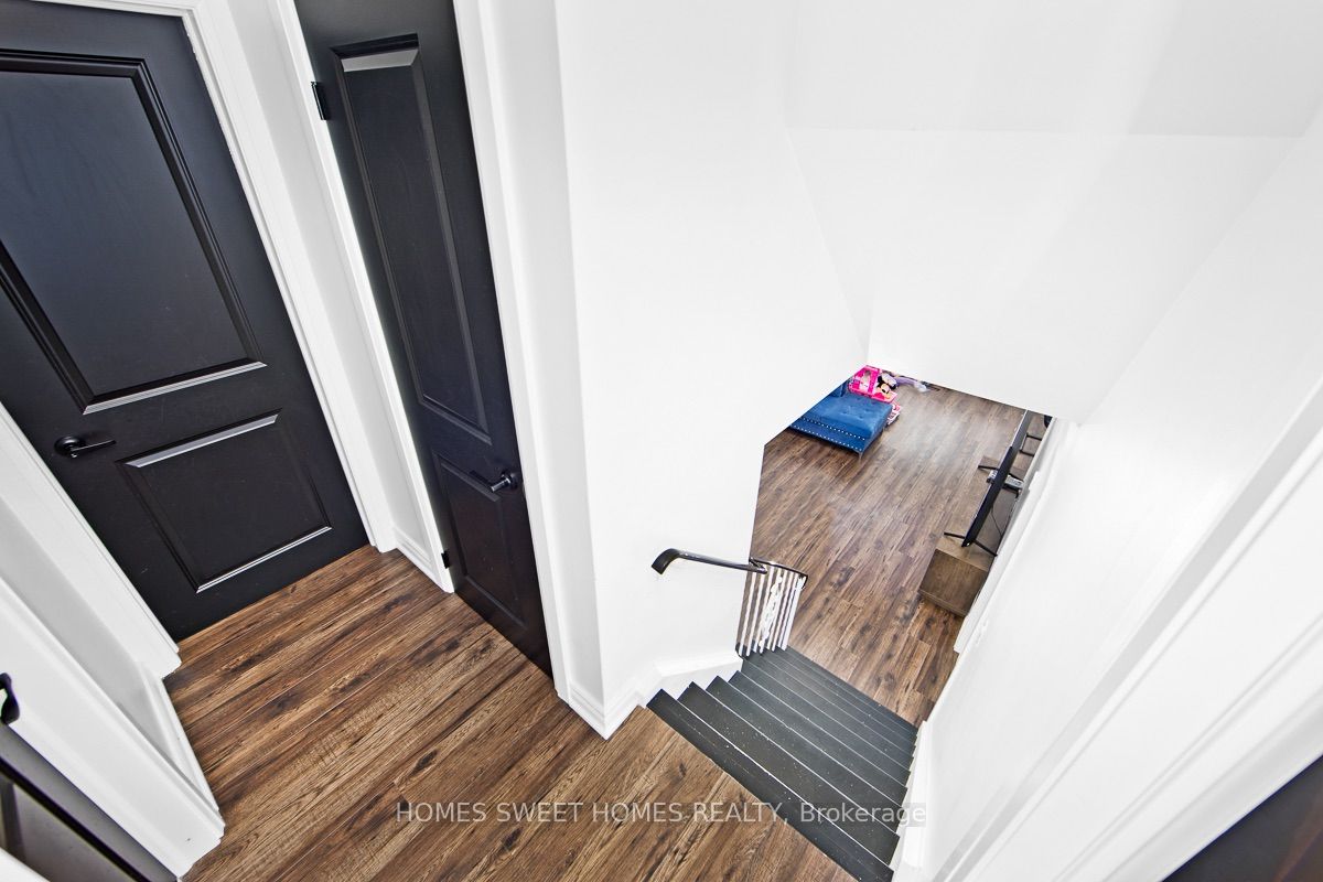 99 Amberjack Boulevard Property Photo 8