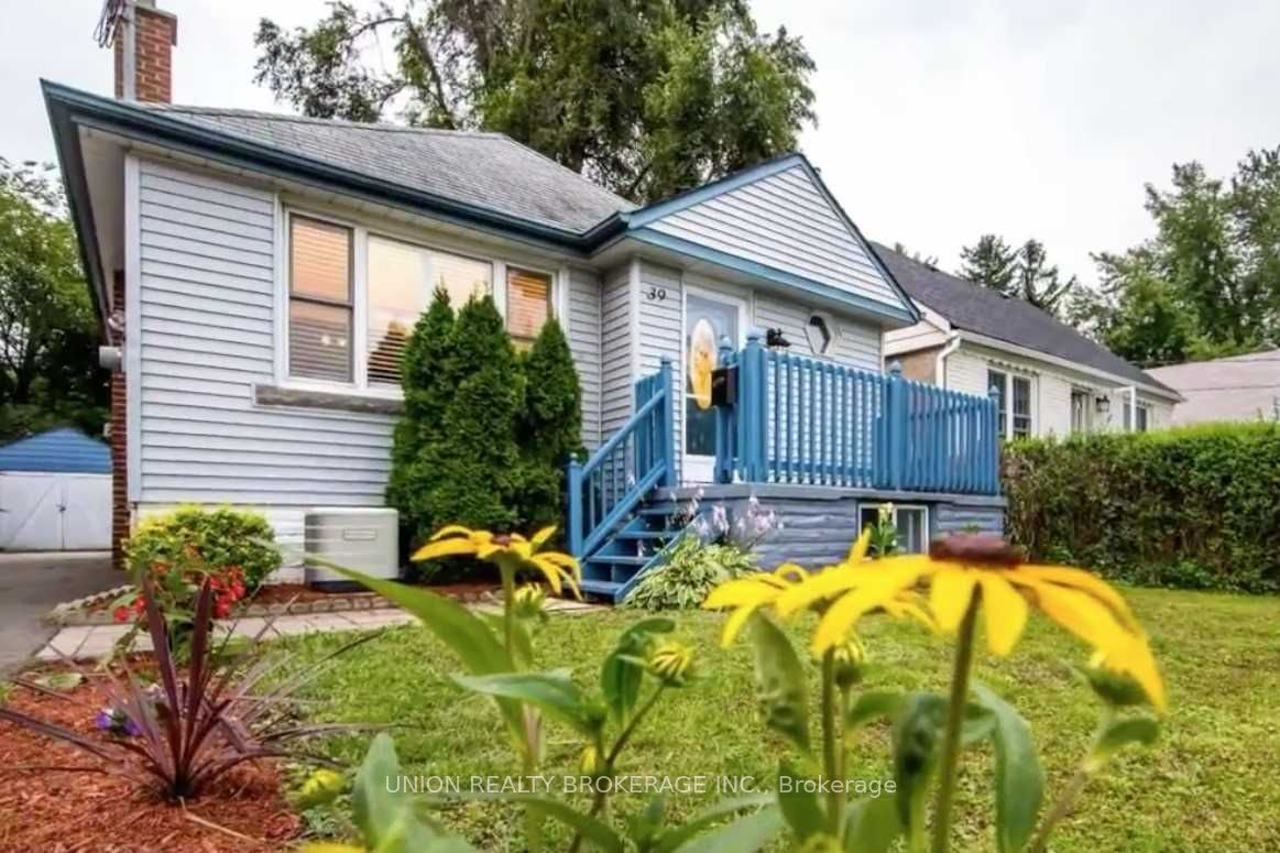 39 Gower Street Bsmt Property Photo 1