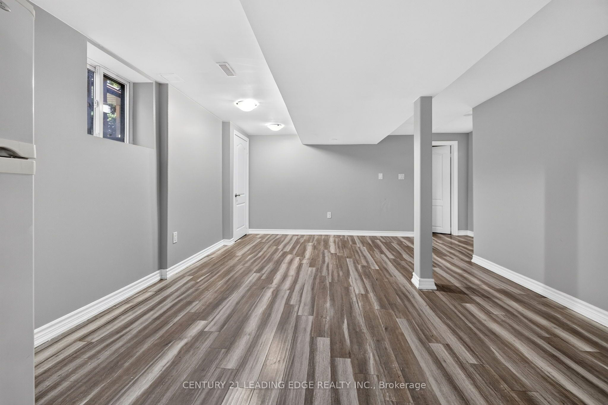 382 Fairlawn Street Property Photo 32