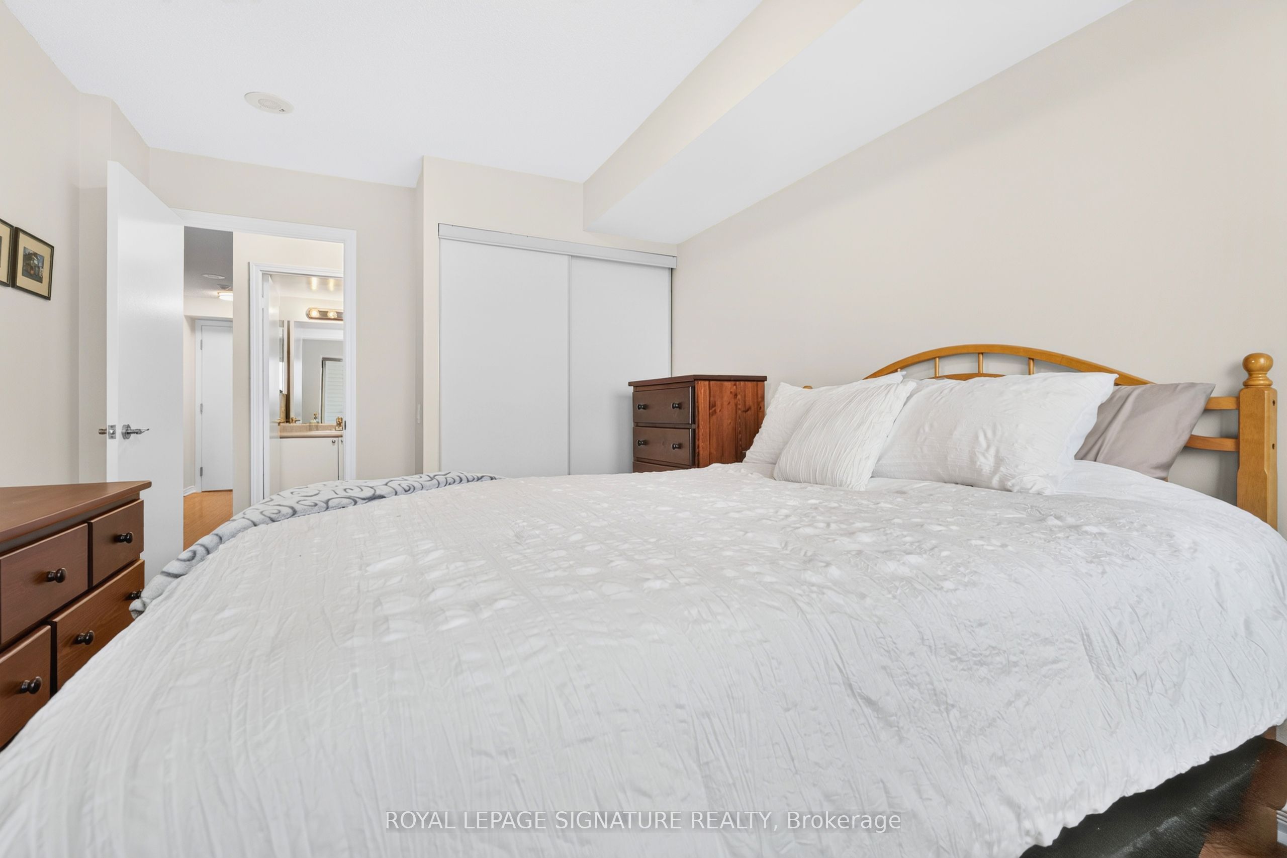1200 The Esplanade Road N 610 Property Photo 26