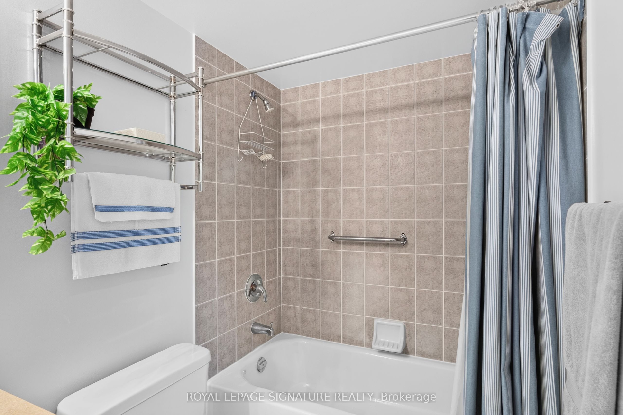 1200 The Esplanade Road N 610 Property Photo 29