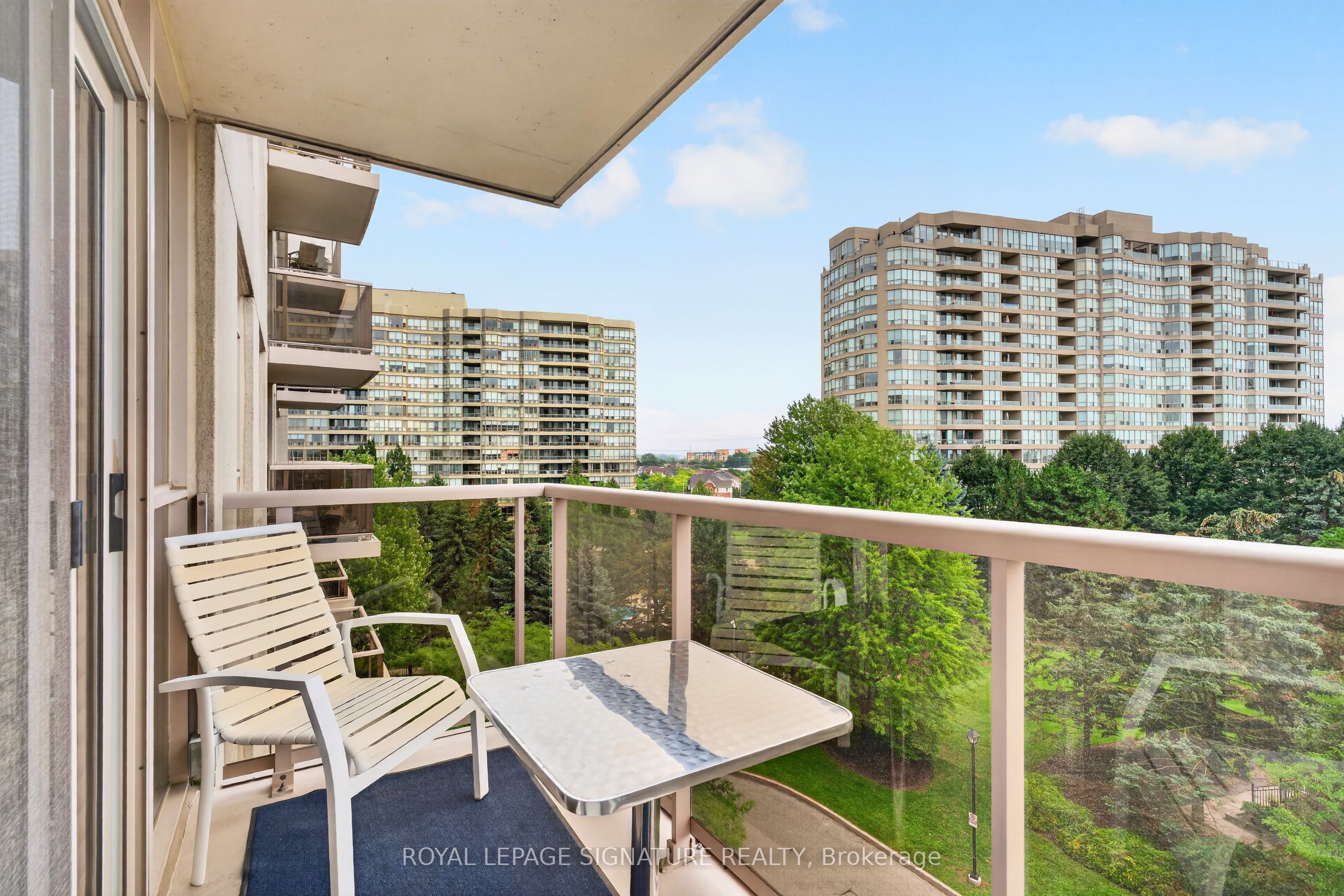 1200 The Esplanade Road N 610 Property Photo 32