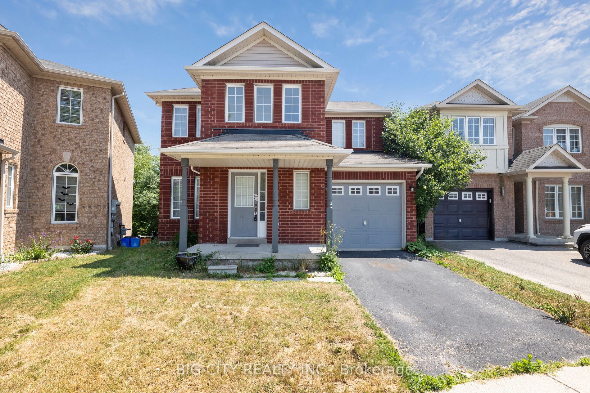 23 Angier Crescent Upper Property Photo 2