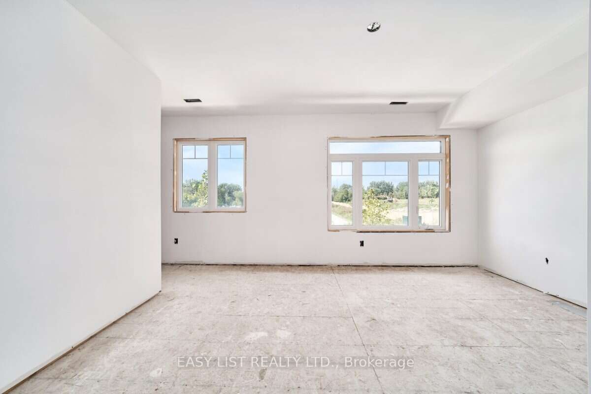 31 Addyman Crescent Property Photo 12