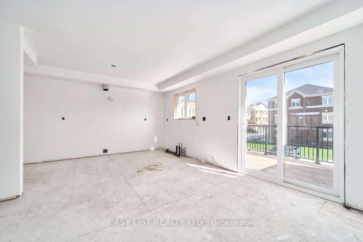 31 Addyman Crescent Property Photo 16