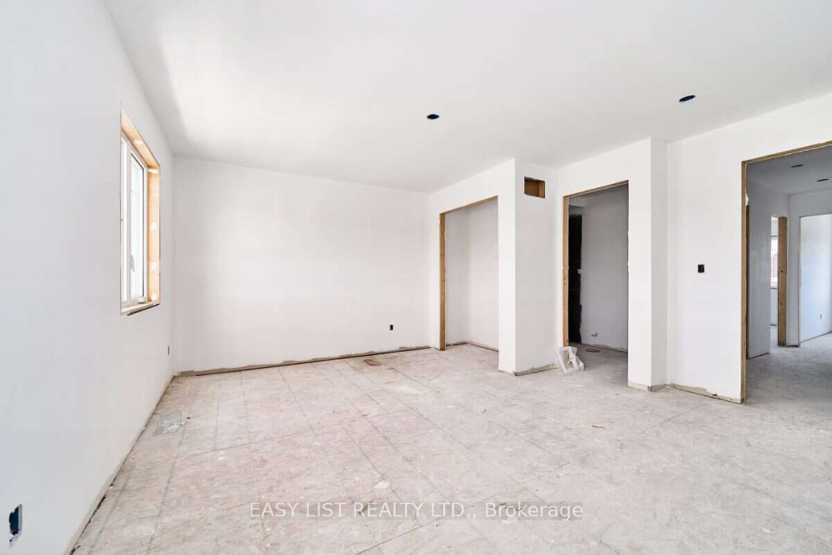 31 Addyman Crescent Property Photo 23