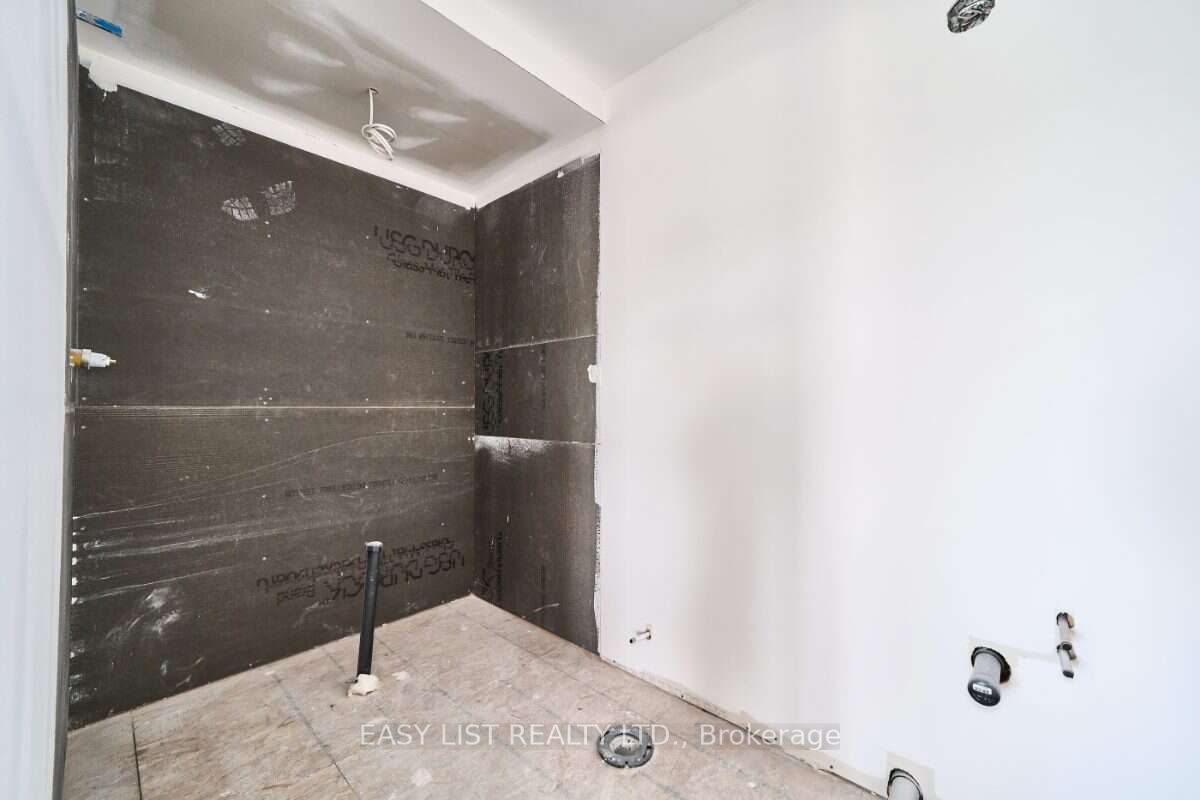 31 Addyman Crescent Property Photo 24