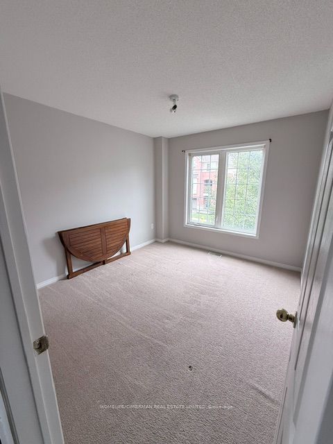 35 Linnell Street Property Photo 10