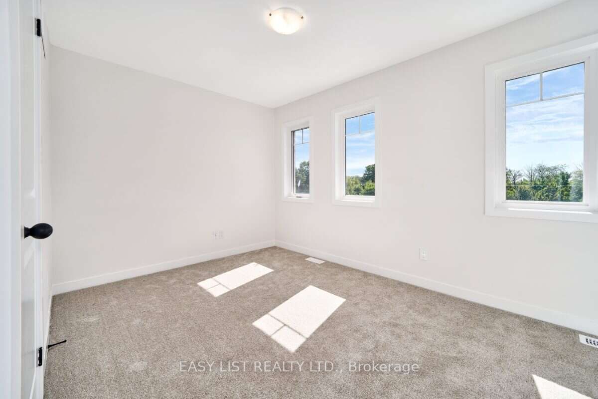 75 Addyman Crescent Property Photo 35