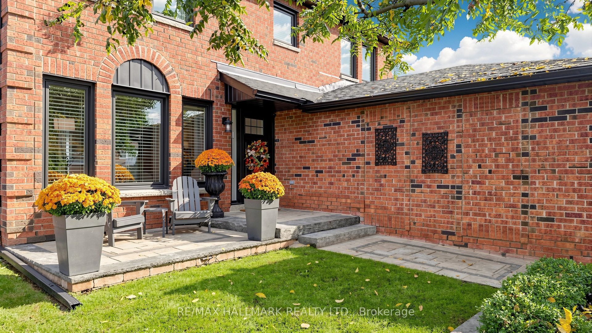 55 Bentonwood Crescent Property Photo 4