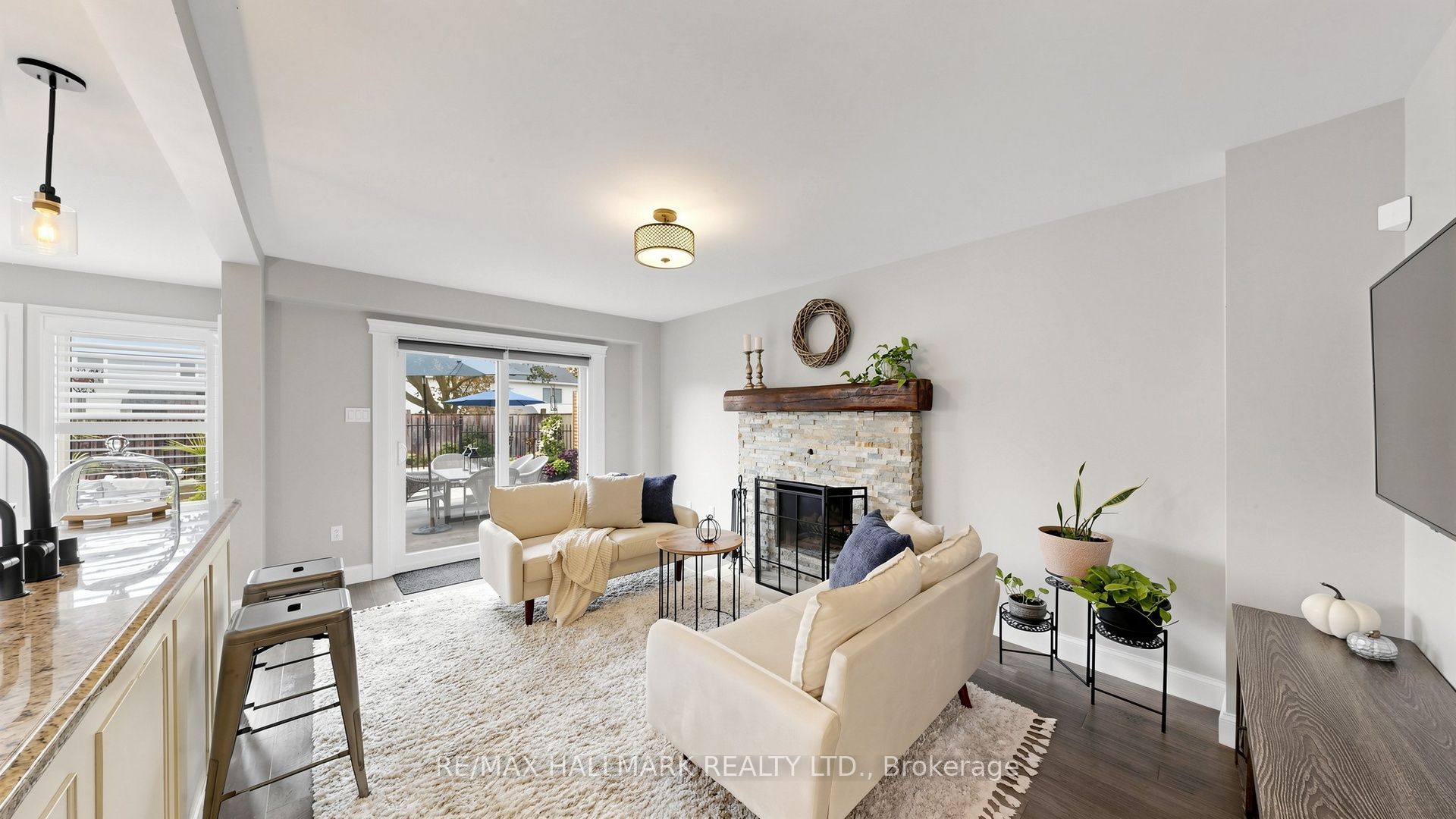 55 Bentonwood Crescent Property Photo 11