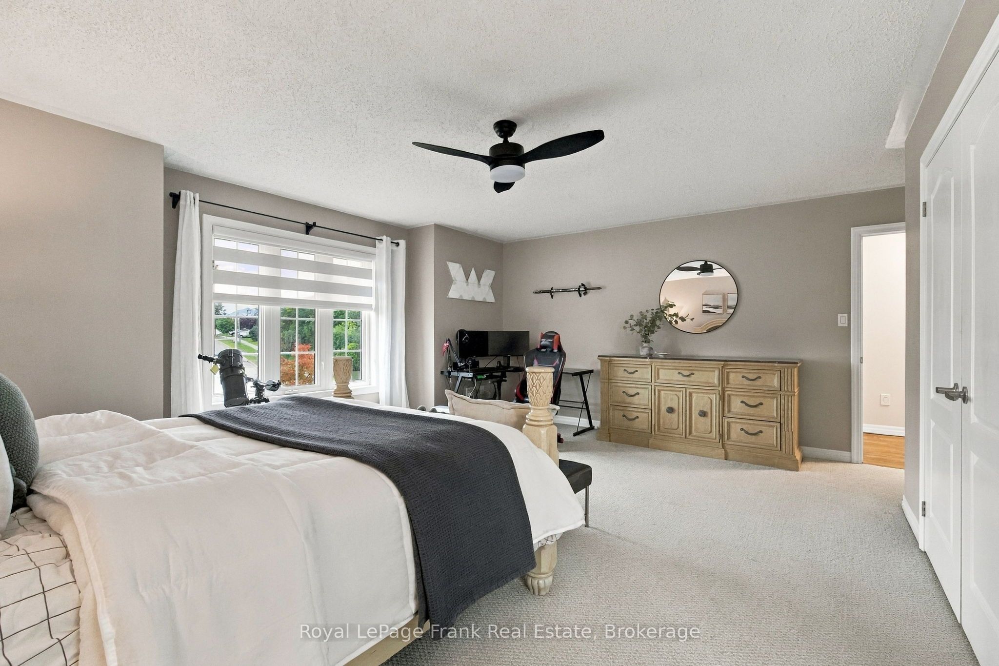729 Eagle Ridge Drive Property Photo 27