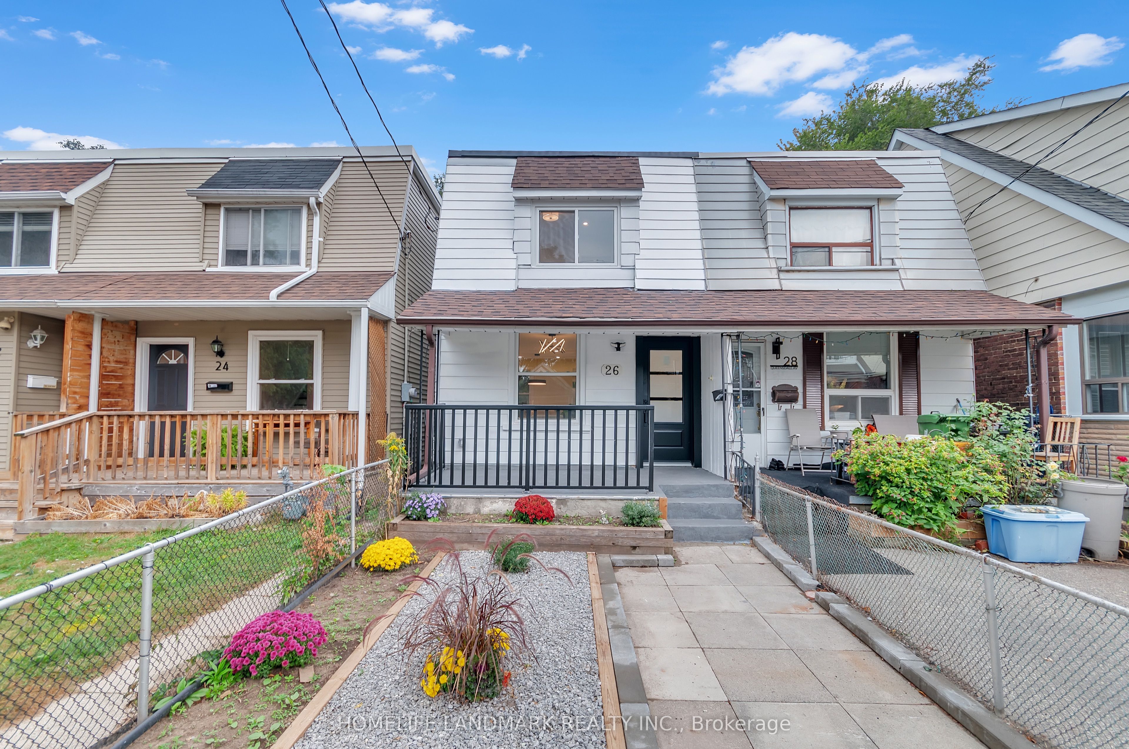26 Queensdale Avenue Property Photo 1