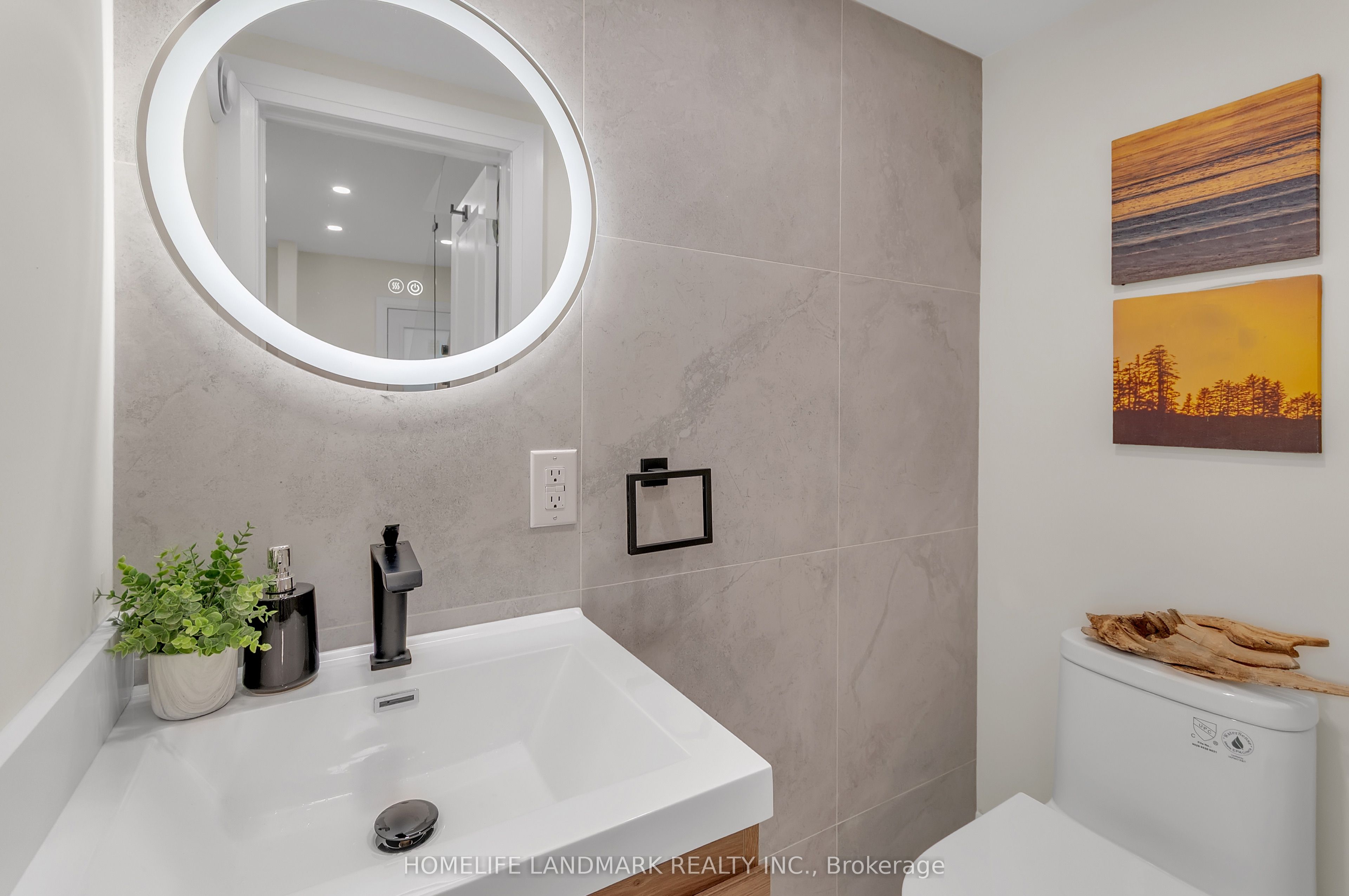 26 Queensdale Avenue Property Photo 14