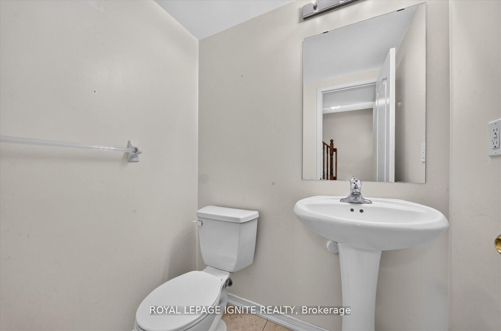 72 Oakins Lane Property Photo 12