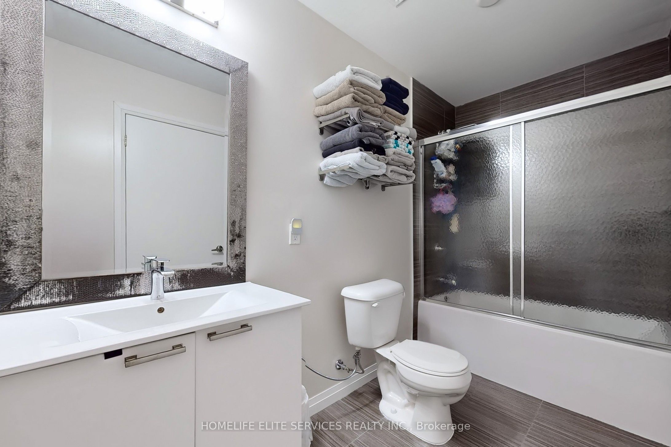 2152 Lawrence Avenue E 210 Property Photo 19