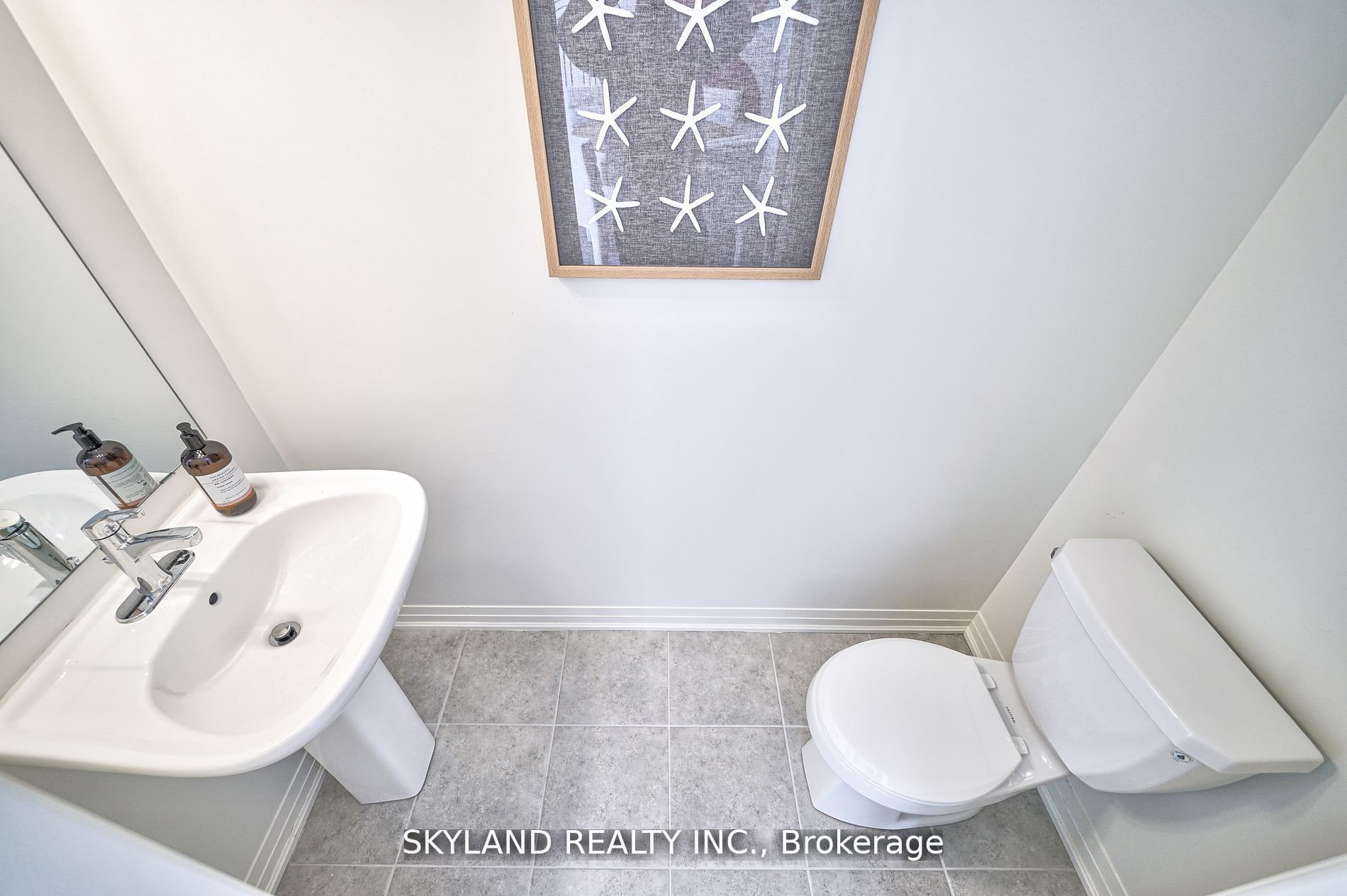 65 Emmas Way Property Photo 19
